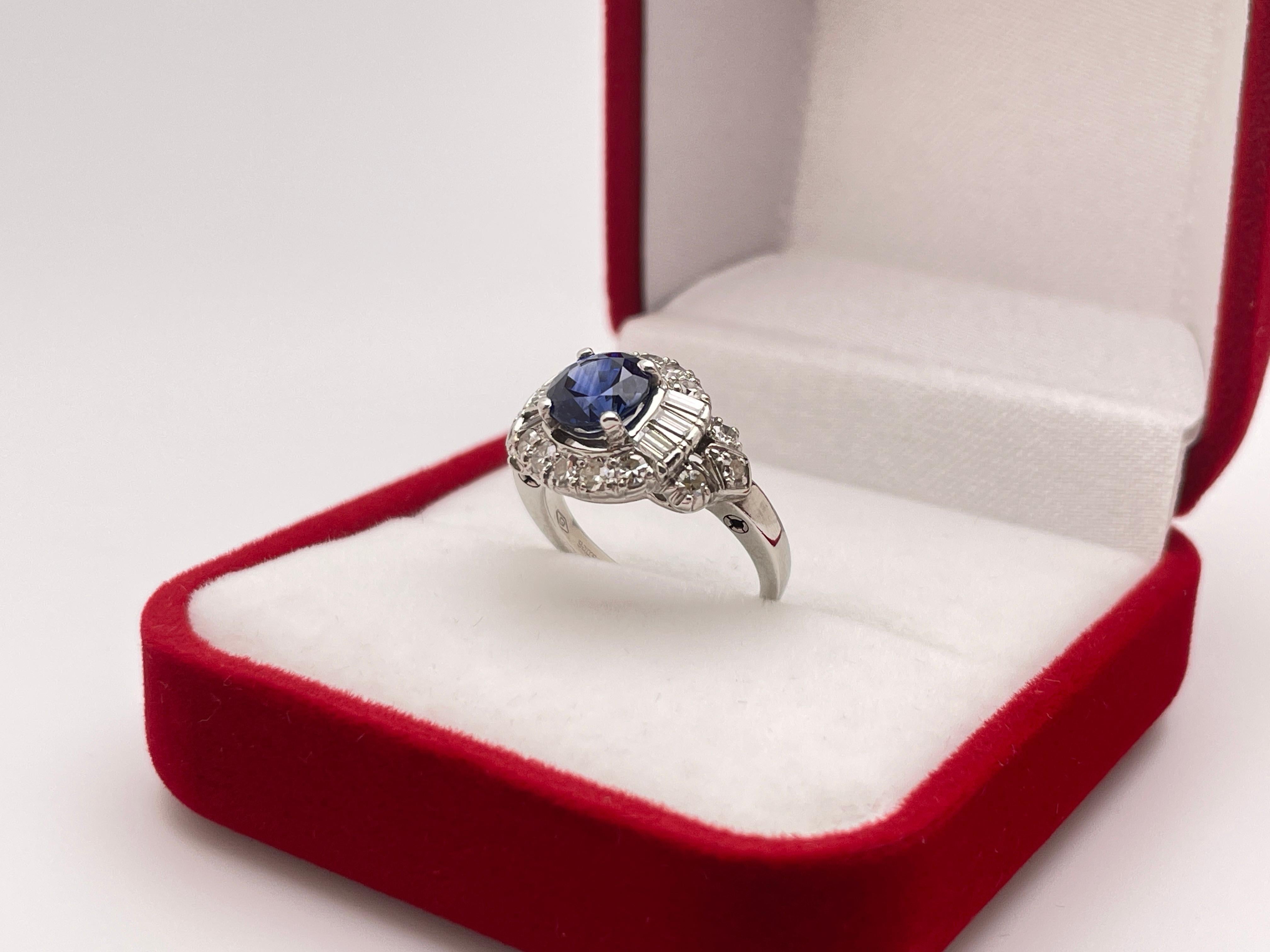 Art Deco 1.50 CT Sapphire Diamond Platinum Engagement Ring For Sale