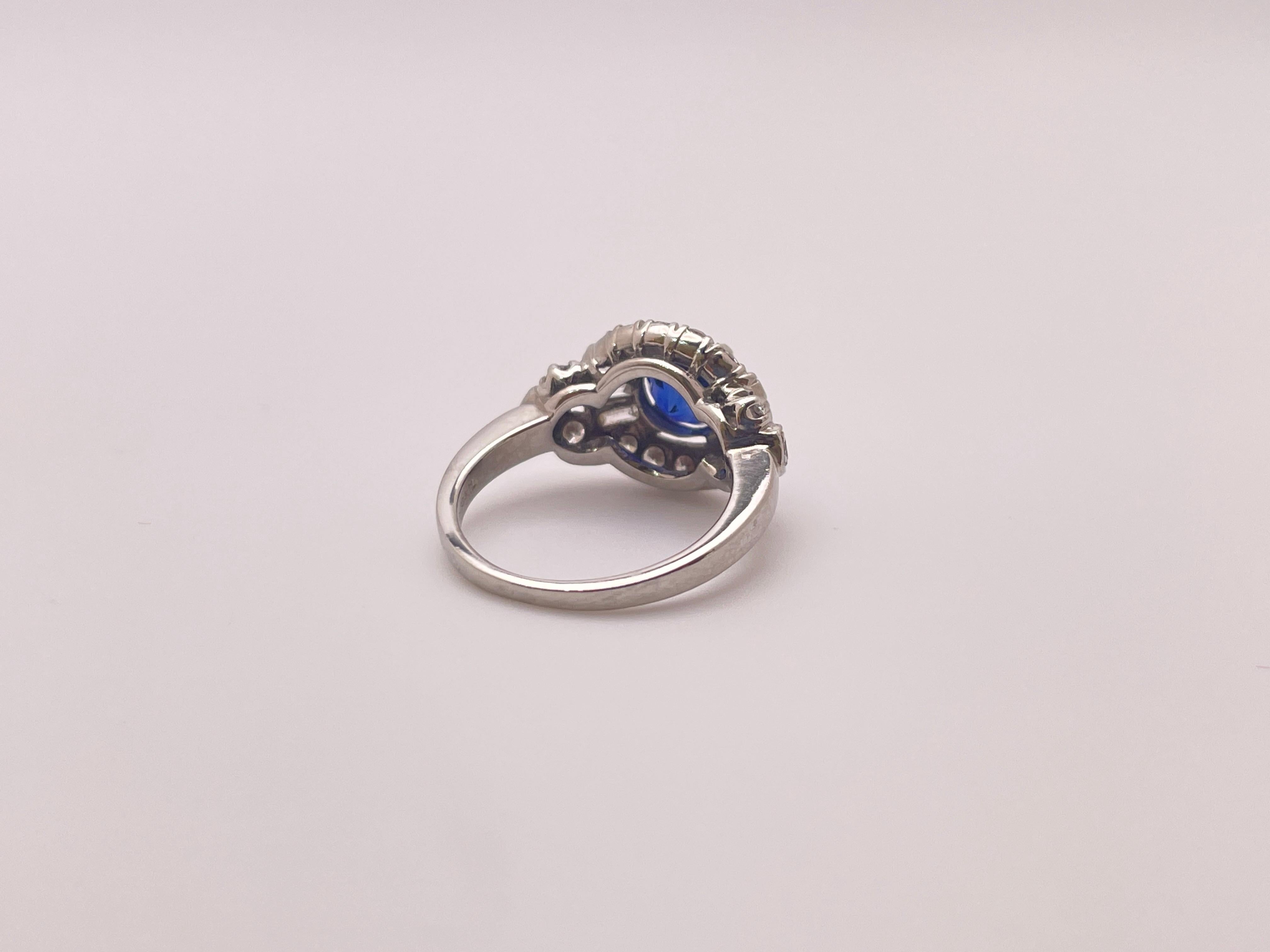 1.50 CT Sapphire Diamond Platinum Engagement Ring For Sale 4