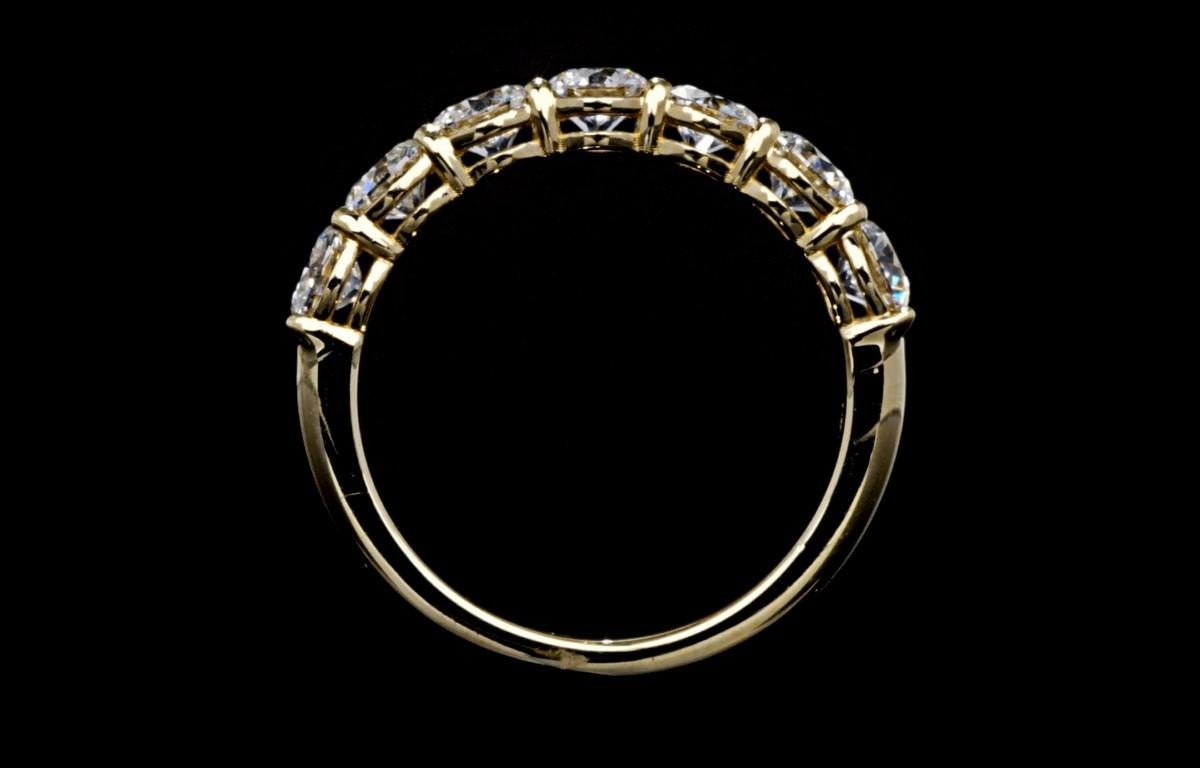 1.50 CTW.  Bracelet demi-éternité en or jaune 14K avec diamants ronds et brillants Neuf - En vente à San Francisco, CA