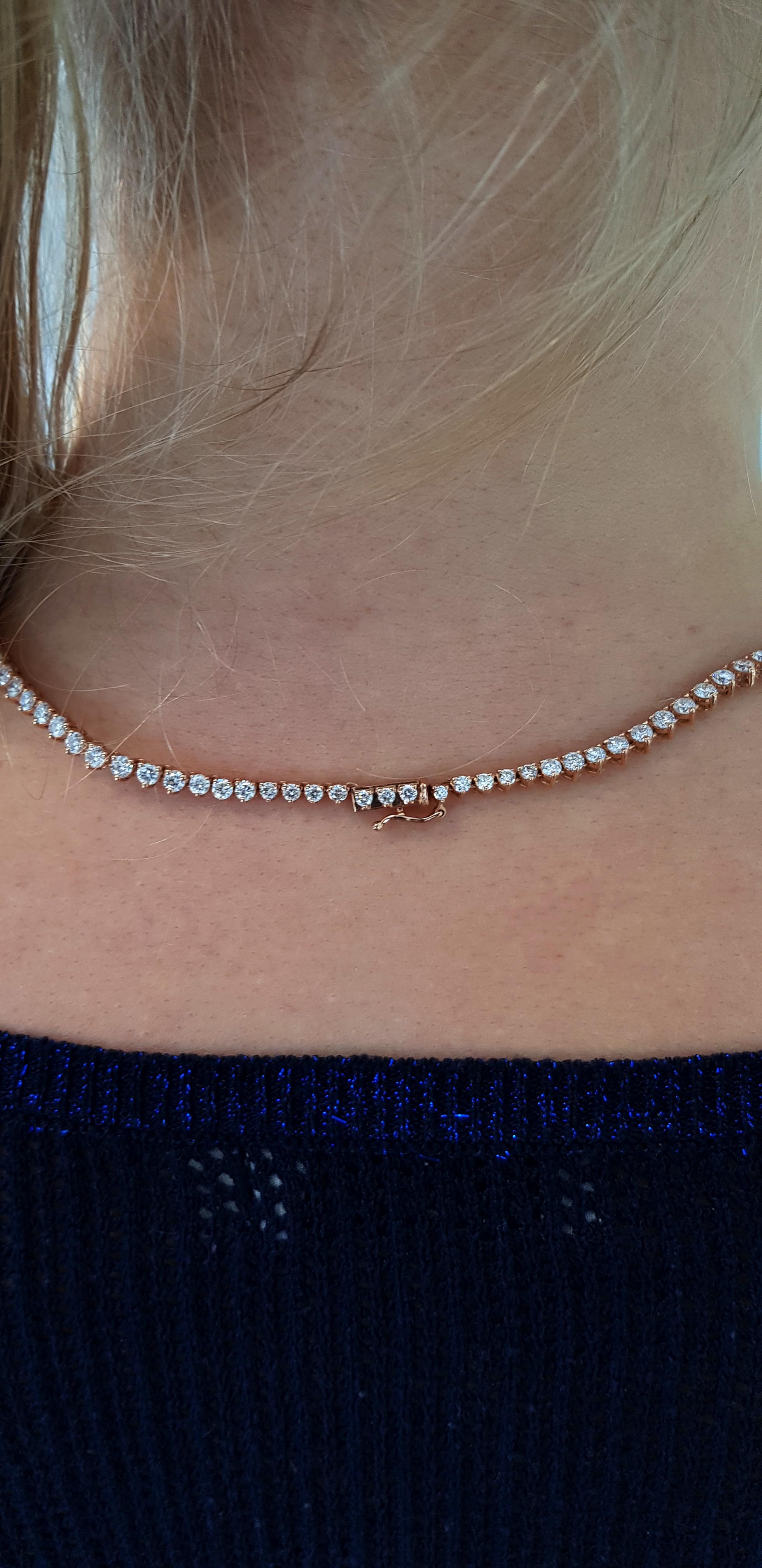 15.00 Carat Diamond Riviera Three Claw 18 Karat Rose Gold Tennis Line Necklace For Sale 2