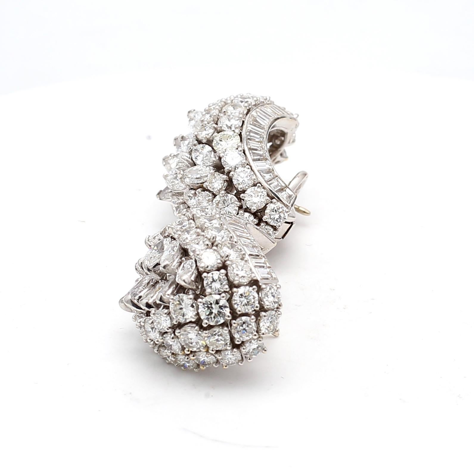 15.00 Boucles d'oreilles en or blanc 18 carats avec diamants de taille mixte H SI1 en vente 3