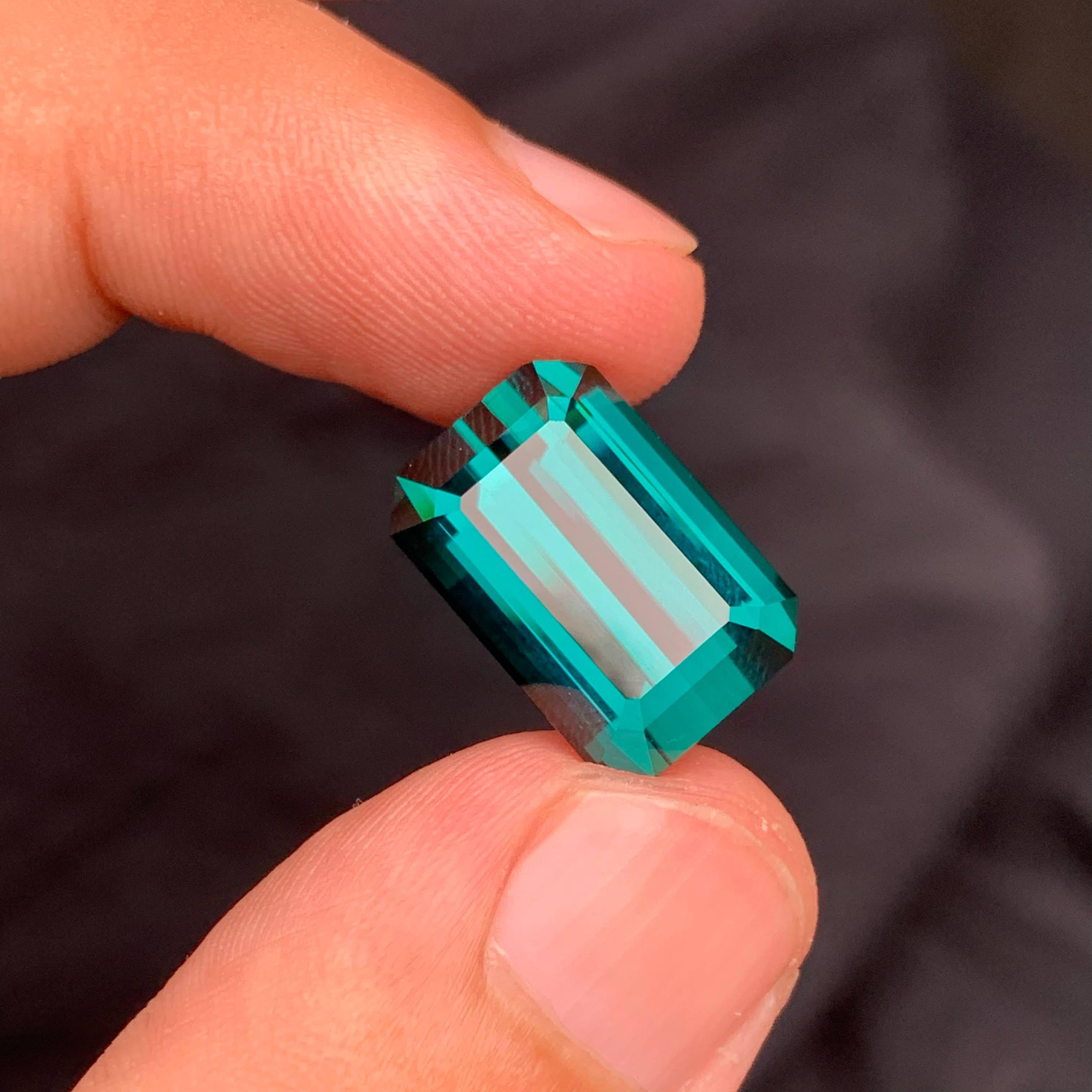 15.00 Carat Natural Loose Pretty Blue Tourmaline Emerald Cut Afghan Gemstone For Sale 5