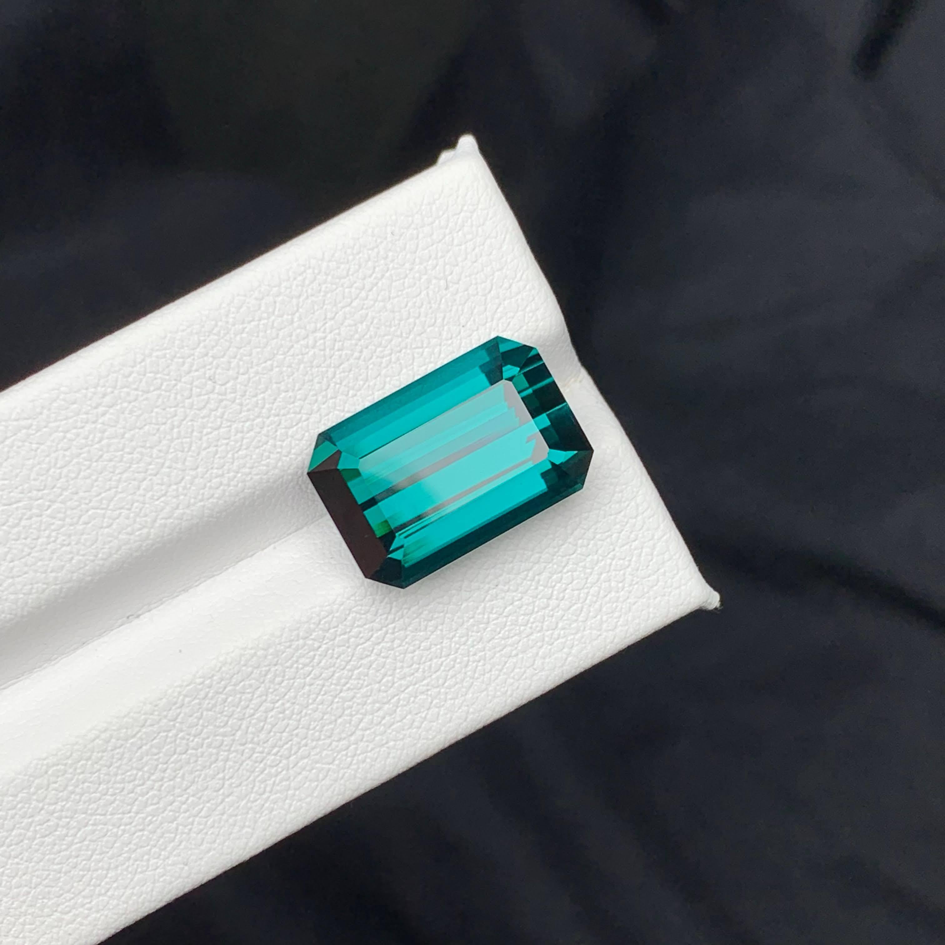 15.00 Carat Natural Loose Pretty Blue Tourmaline Emerald Cut Afghan Gemstone For Sale 3