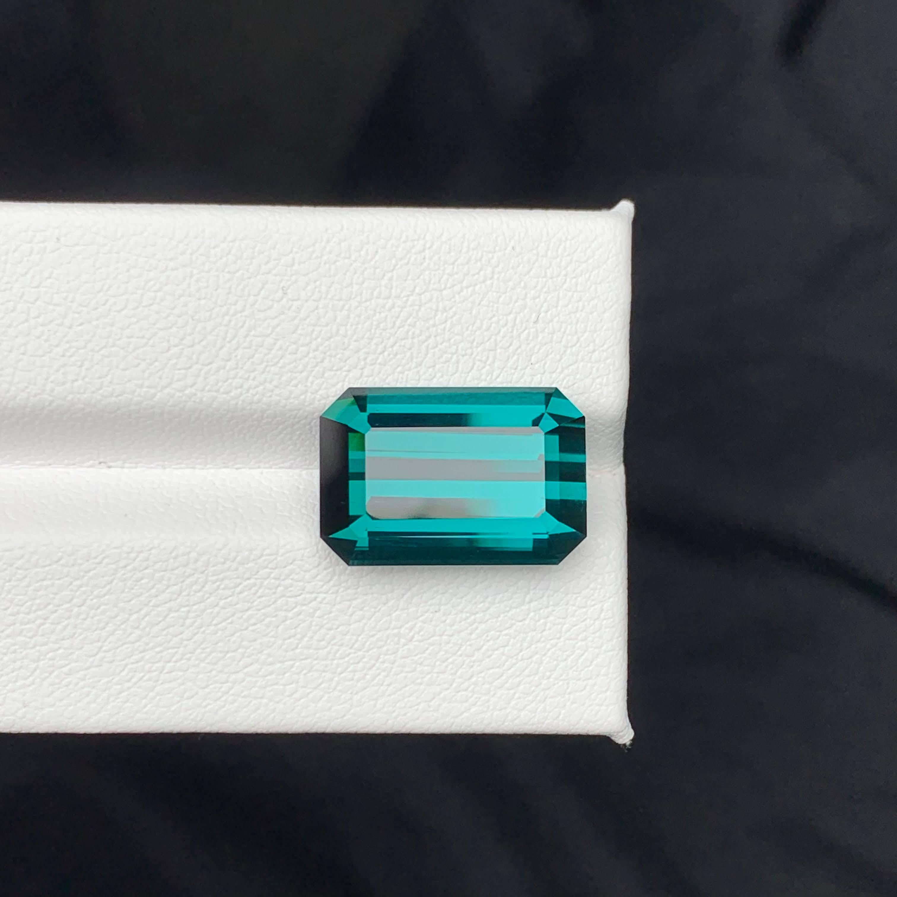 15.00 Carat Natural Loose Pretty Blue Tourmaline Emerald Cut Afghan Gemstone For Sale 4