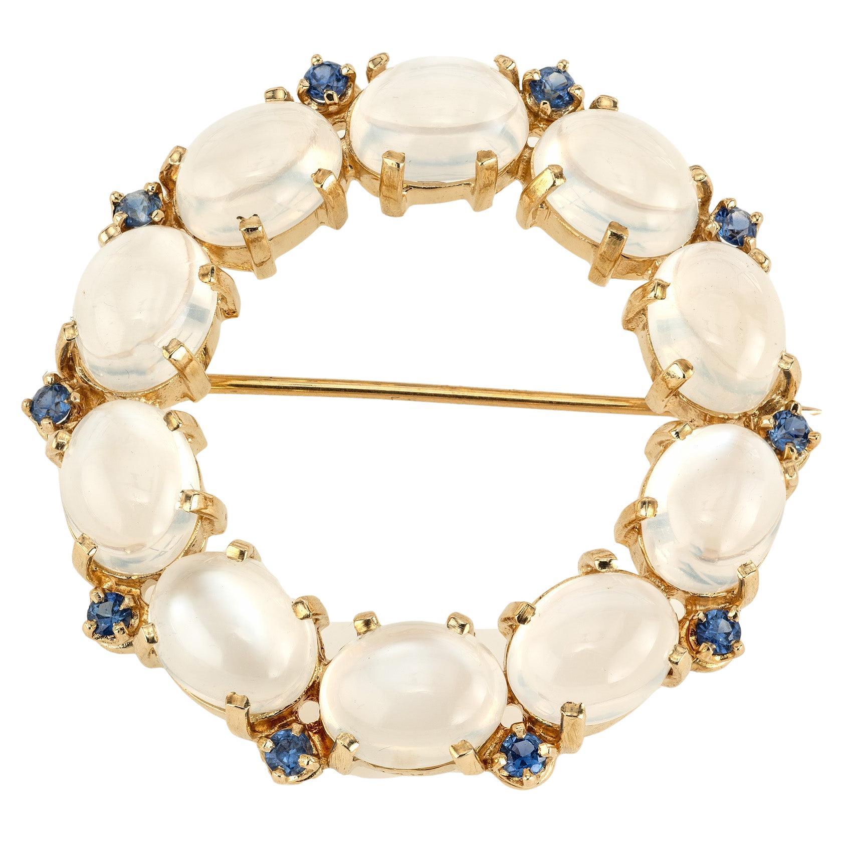 Gelbgoldbrosche 15,00 Karat Oval Mondstein Runder Saphir Gelbgold Kreis Brosche im Angebot