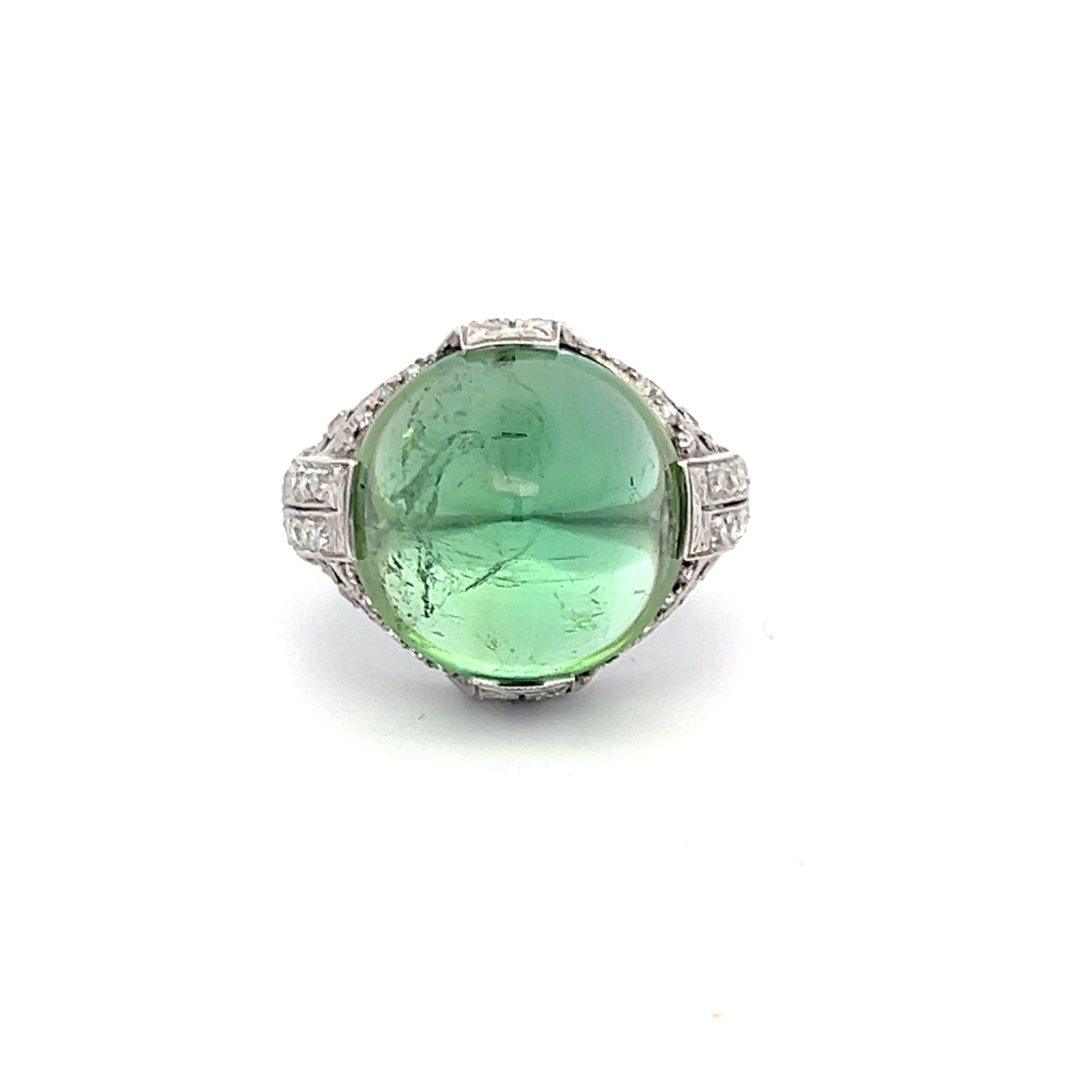 Women's 15.00 Carat Peridot 0.60 Carat Round Brilliant Diamond Platinum Cocktail Ring For Sale