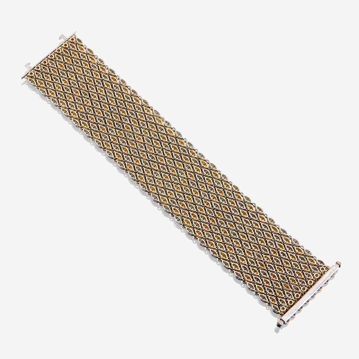 Taille brillant 15.00 Carat Round Brilliant G VS1 Diamond Link Bracelet en or en vente