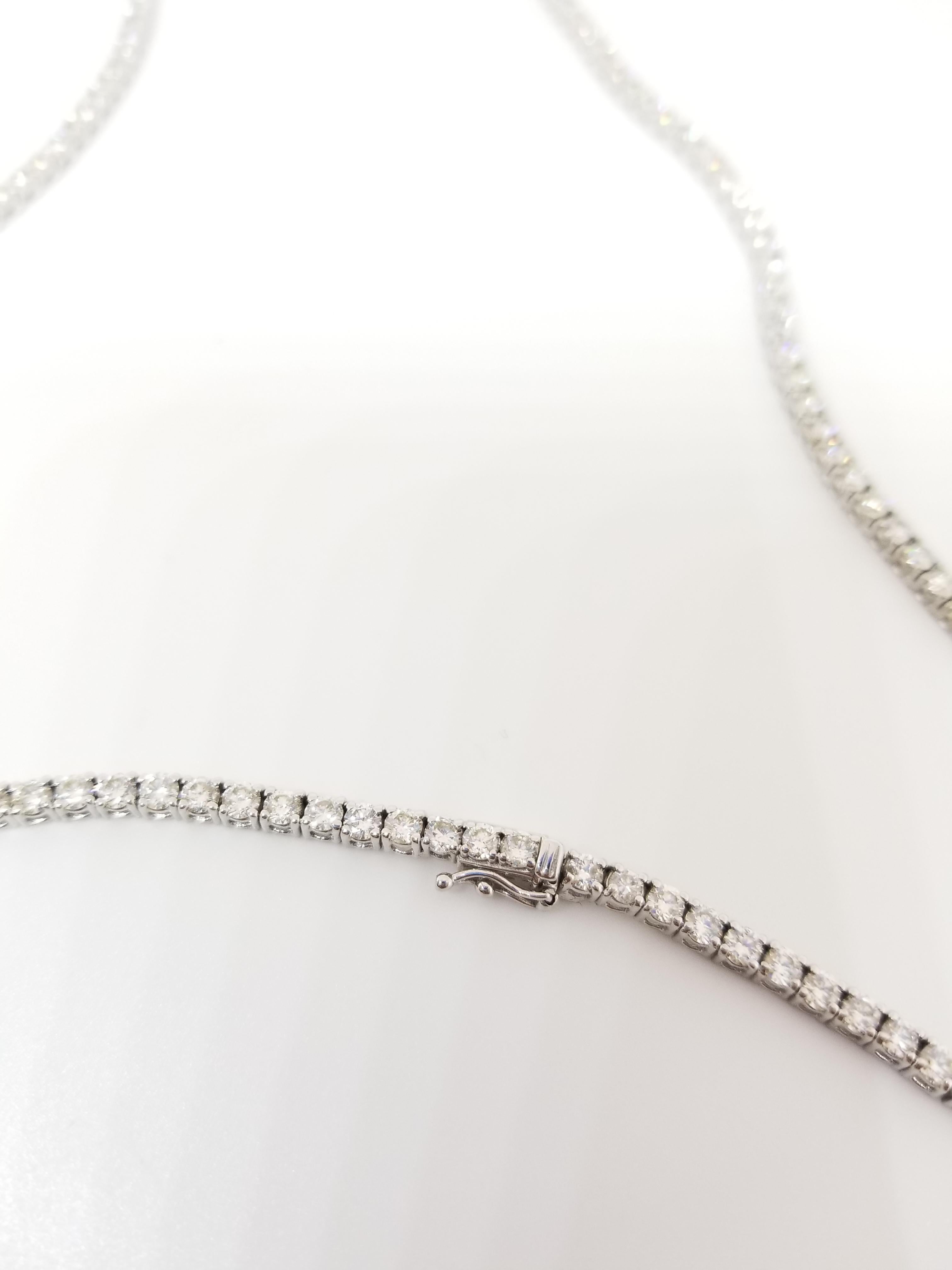 15.00 Carat Round Diamond White Gold Tennis Necklace In New Condition In Great Neck, NY