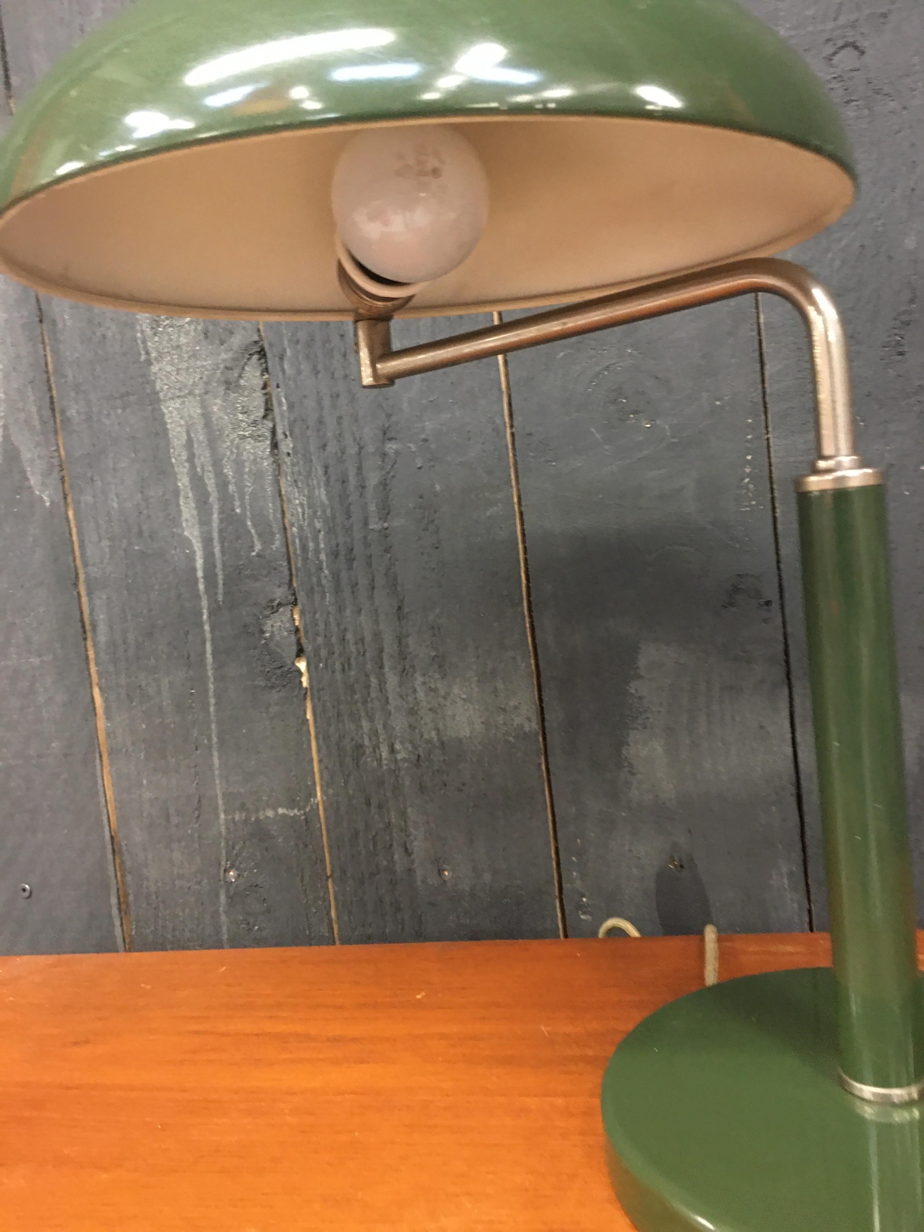 Laqué Lampe de bureau 1500 d'Alfred Mller pour Belmag AG, Suisse, années 1950 en vente