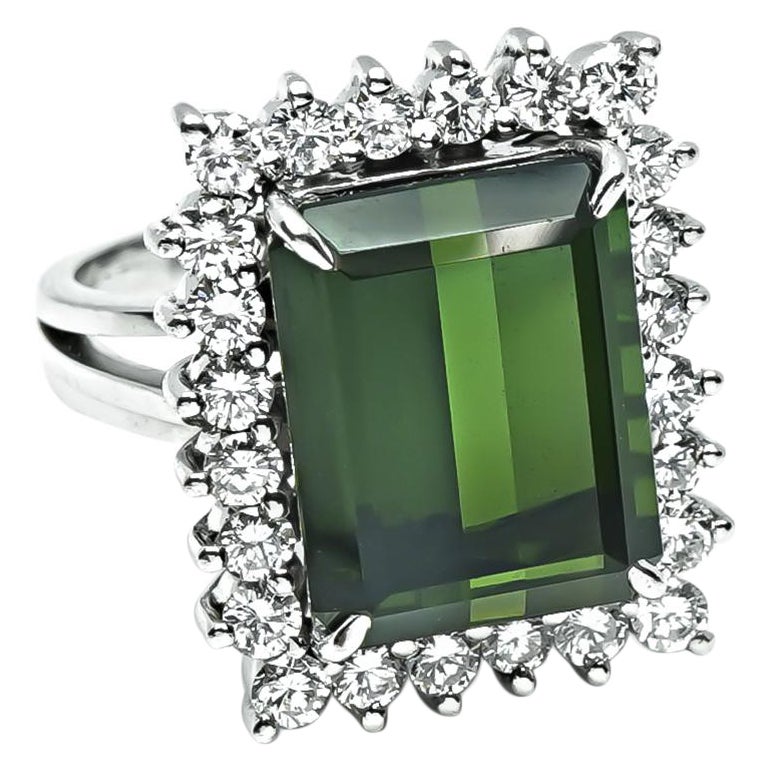 15.00ct Green Tourmaline 1.25ct Diamond 14k Gold Ring