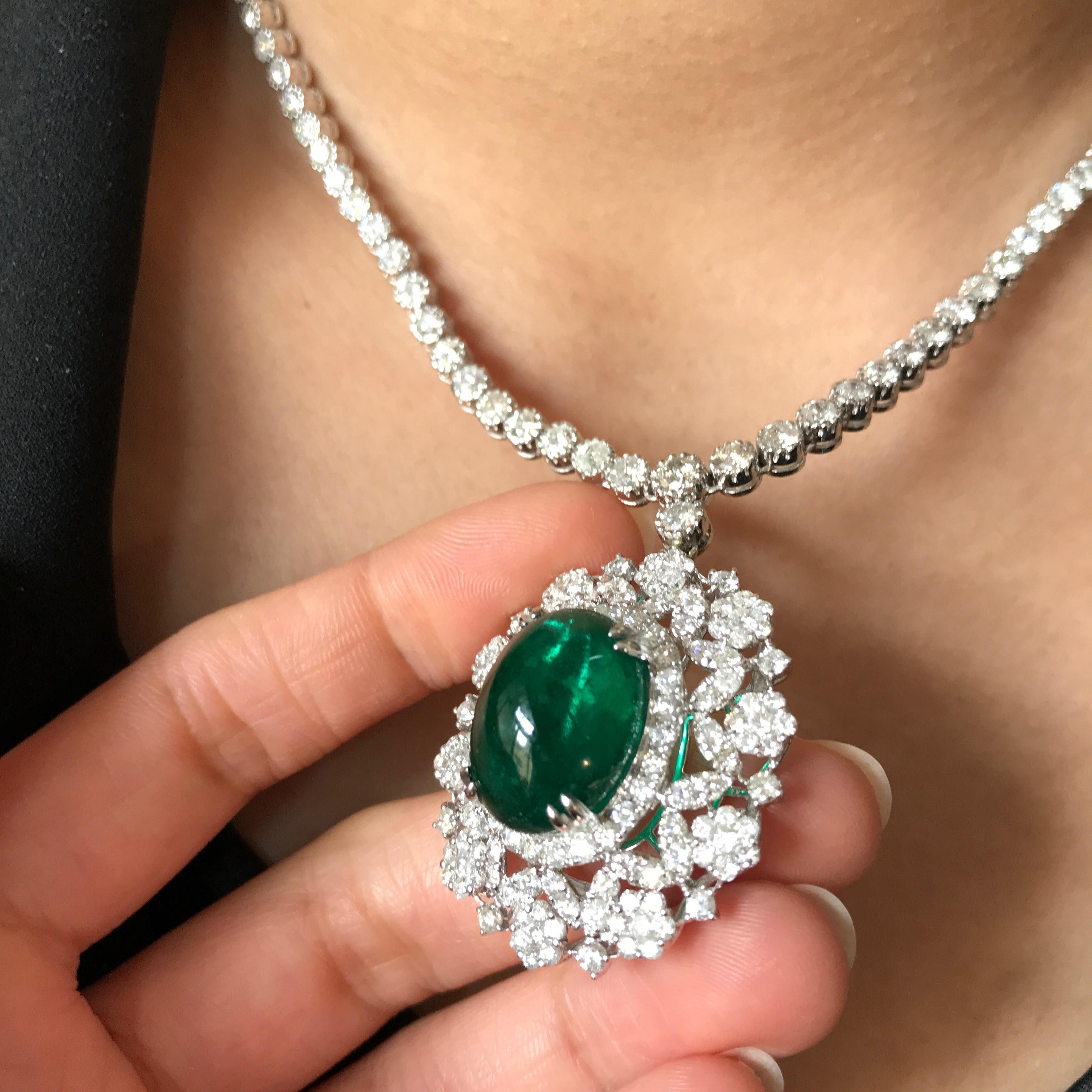 emerald cabochon pendant