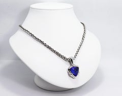 15.05 Carat Trillion Cabouchon Tanzanite and Diamond 18 Carat Gold Necklace