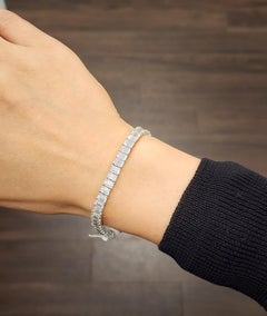 15.05 ct Emerald Cut Diamond Tennis Bracelet in Platinum