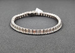 15.05 ct Emerald Cut Diamond Tennis Bracelet in Platinum