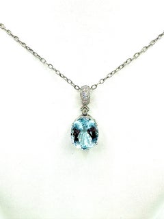 15.08 Carat Oval Aquamarine and Round Brilliant Diamond Pendant Necklace