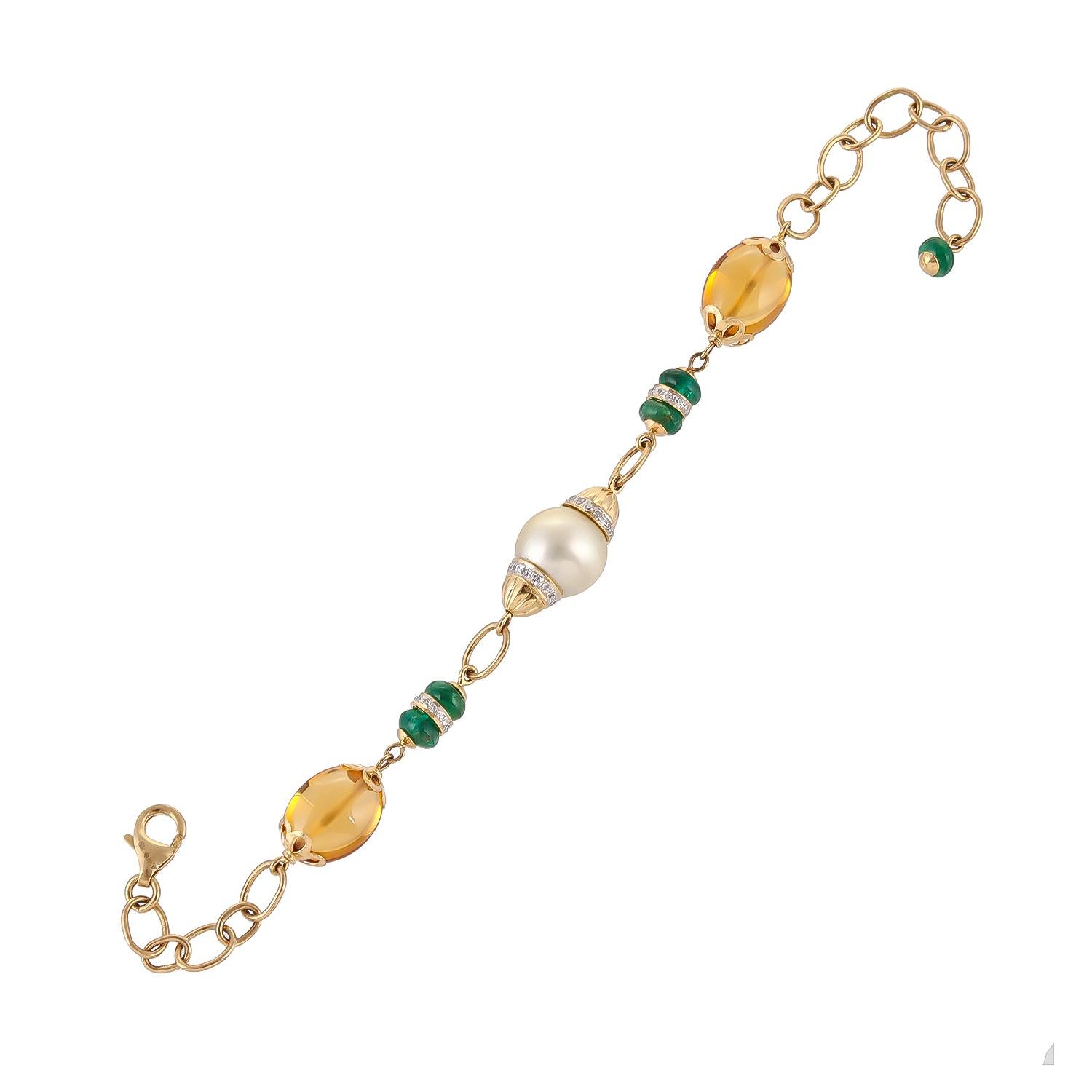 15.08 carats citrine tumbles are played with 3.92 carats emerald beads and further enhanced with white 9.59 carats south sea pearl and 0.35 carats diamonds work in harmony in this chic 18 karats yellow gold bracelet.
Art of gifting: the Jewel is