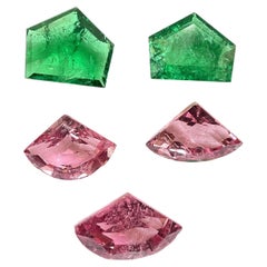 15.08 Carats Zambian Emerald & Spinel Tajik Cut stone natural gemstones