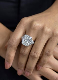 15.09 Carat Radiant Diamond Ring Brilliant White 18K Gold Grand Palais Radiance