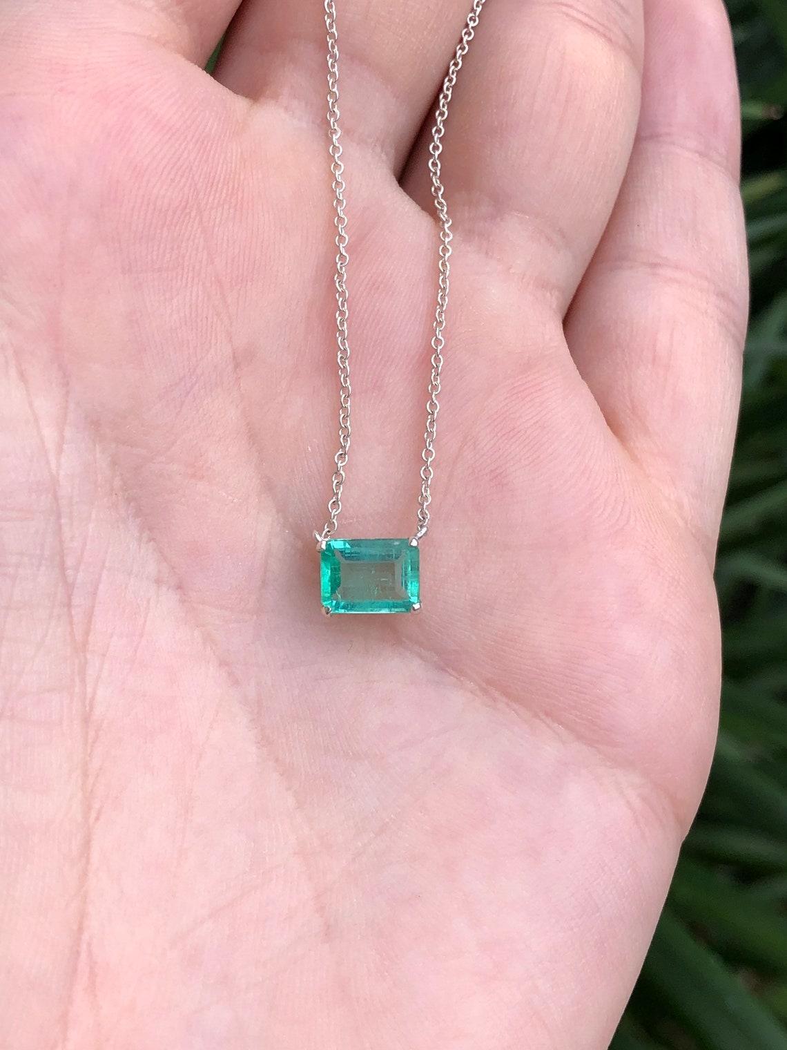 Emerald Cut 1.50ct .925 Silver Solitaire Emerald Necklace Natural May Birthstone Emerald For Sale