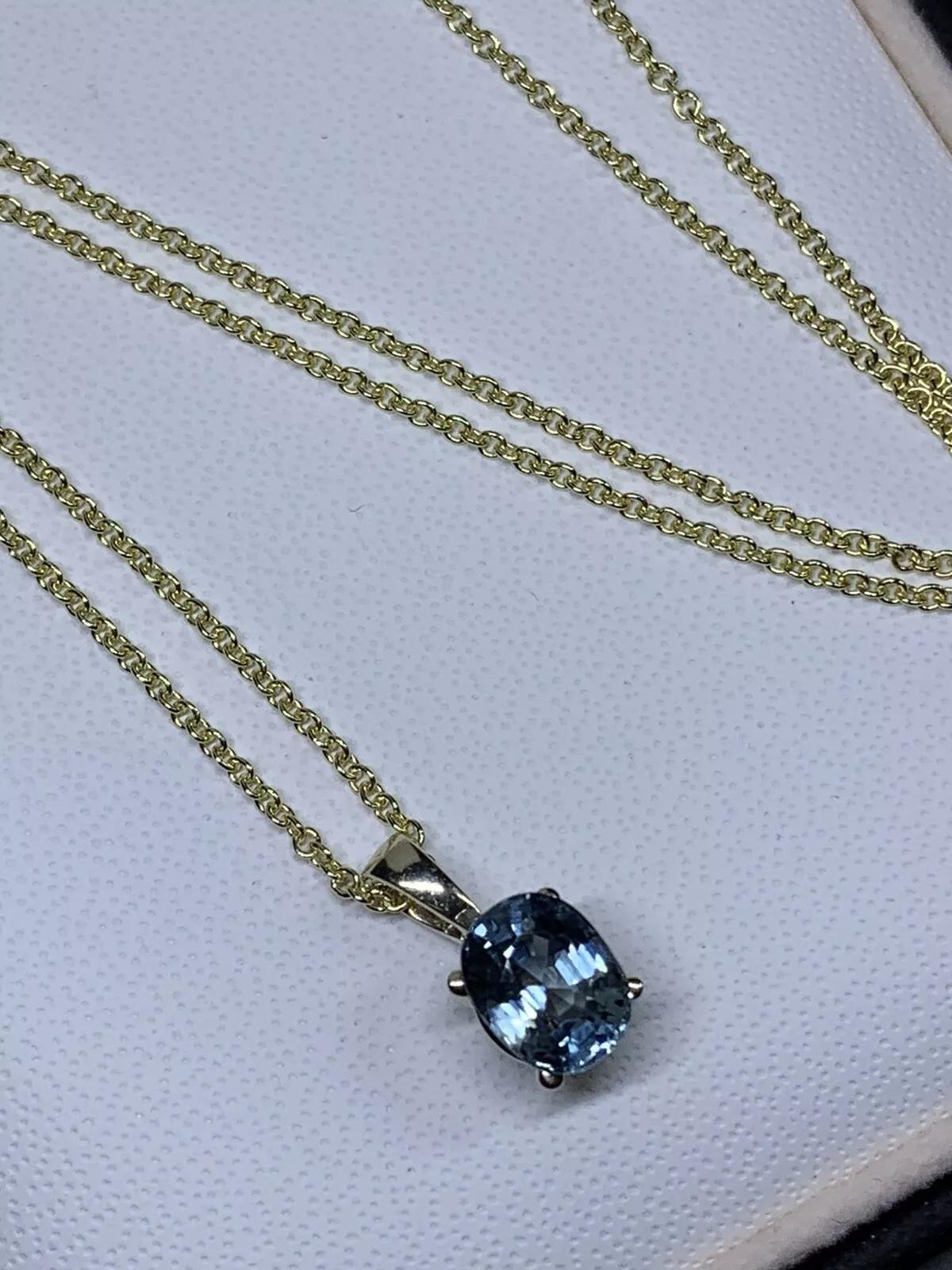 Women's or Men's 1.50ct blue sapphire classic solitaire necklace 18k gold For Sale