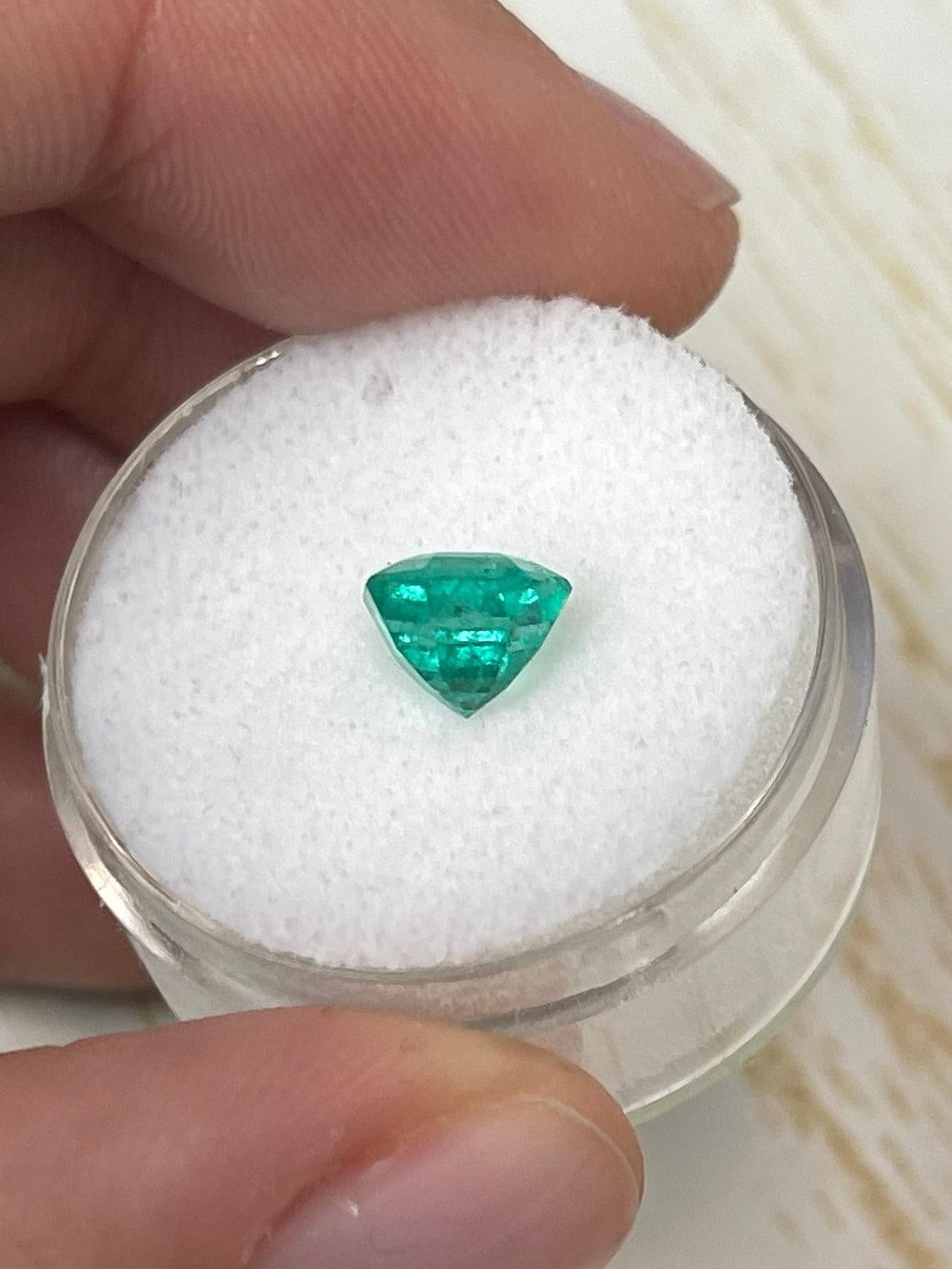 1,50 Karat Bluish Green Octagon Cut kolumbianischer Smaragd 7x7 Echter Mai Geburtsstein im Zustand „Neu“ im Angebot in Jupiter, FL
