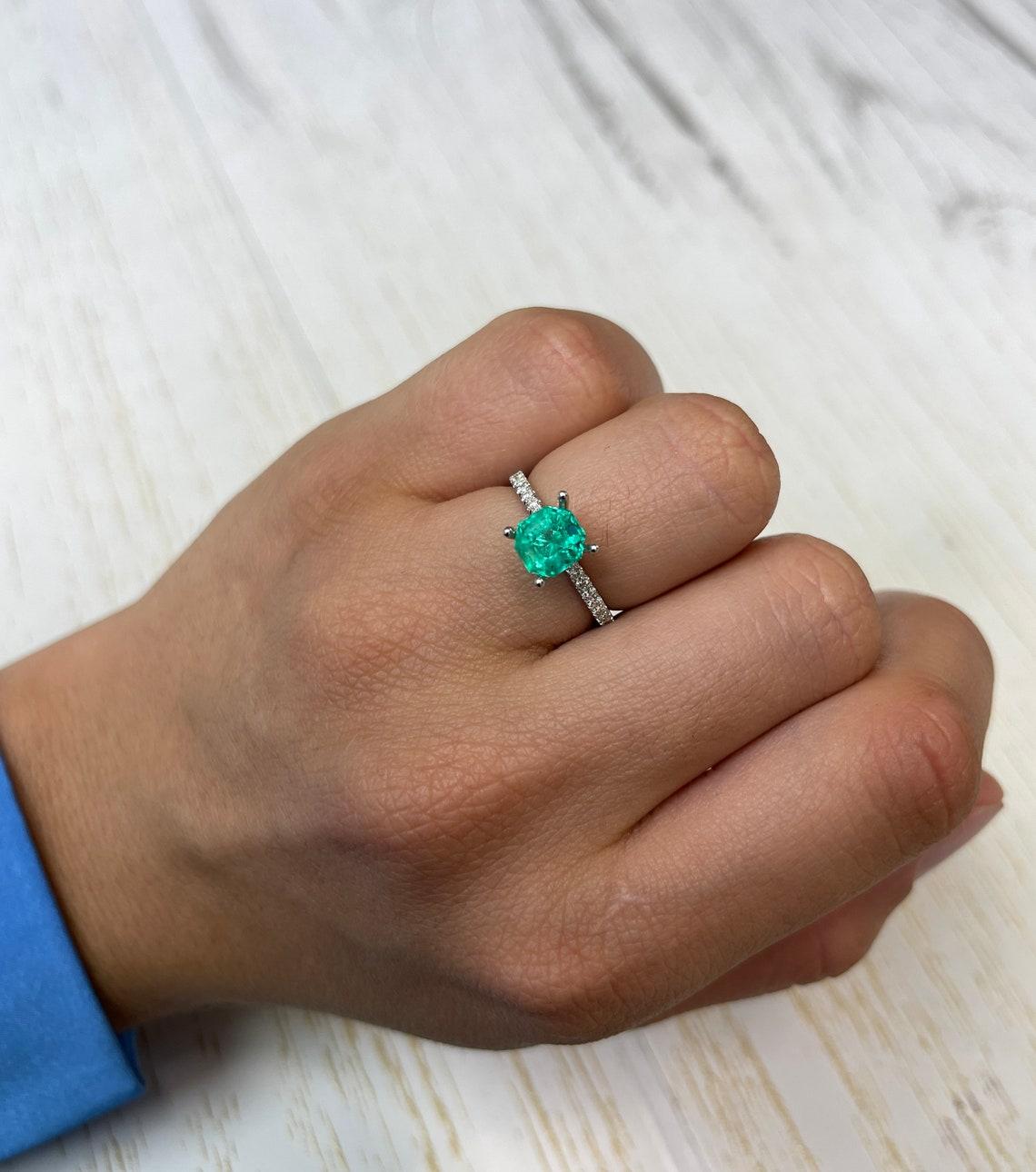 1,50 Karat Bluish Green Octagon Cut kolumbianischer Smaragd 7x7 Echter Mai Geburtsstein im Angebot 3