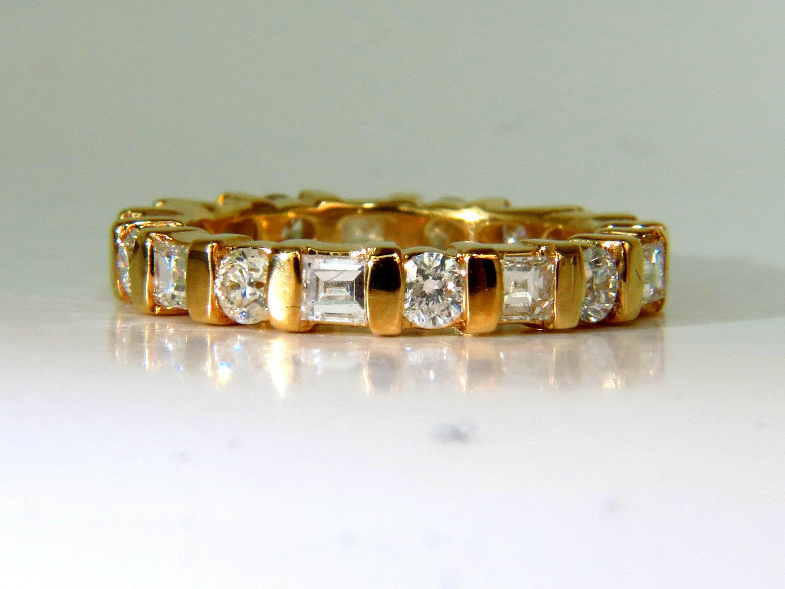 Bracelet d'éternité en or 14 carats avec diamants taille baguette et diamants 1,50 carat Unisexe en vente