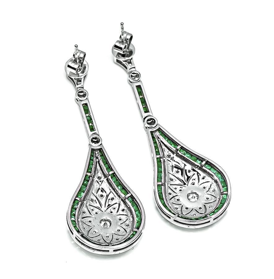 Pendientes de gota de esmeralda de 1,50 ct y diamante de 0,73 ct en Bueno estado para la venta en New York, NY
