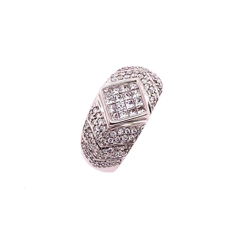 Brilliant Cut 1.50ct Natural Diamond Dress Ring in 14ct White Gold For Sale
