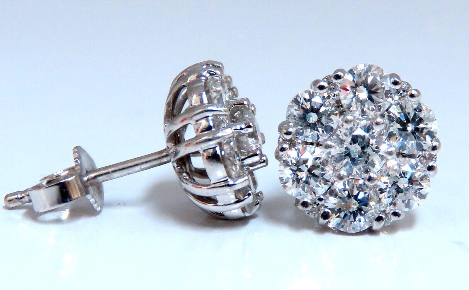 Cluster-Diamant-Ohrringe.

1.50 Karat natürliche runde Diamanten

G - Farbe vs2  Übersichtlichkeit

14 Karat Weißgold 3,2 Gramm

Ohrringe messen 9,8 mm breit

$11,000 Schätzung Zertifikat zu begleiten