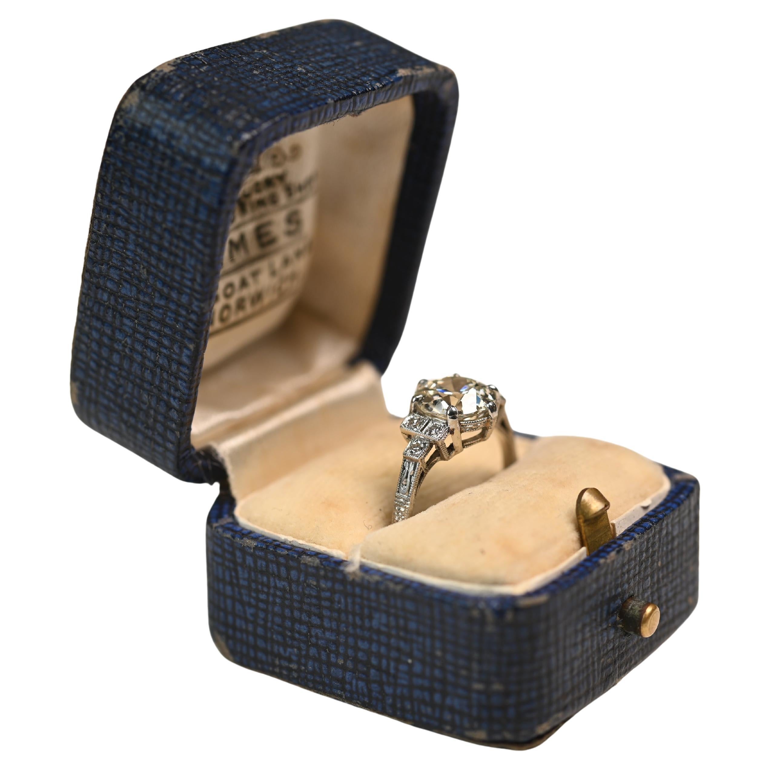 Verlobungsring mit 1,50 Karat. Diamantring im alten europäischen Schliff, Platin, LSI1, graviert