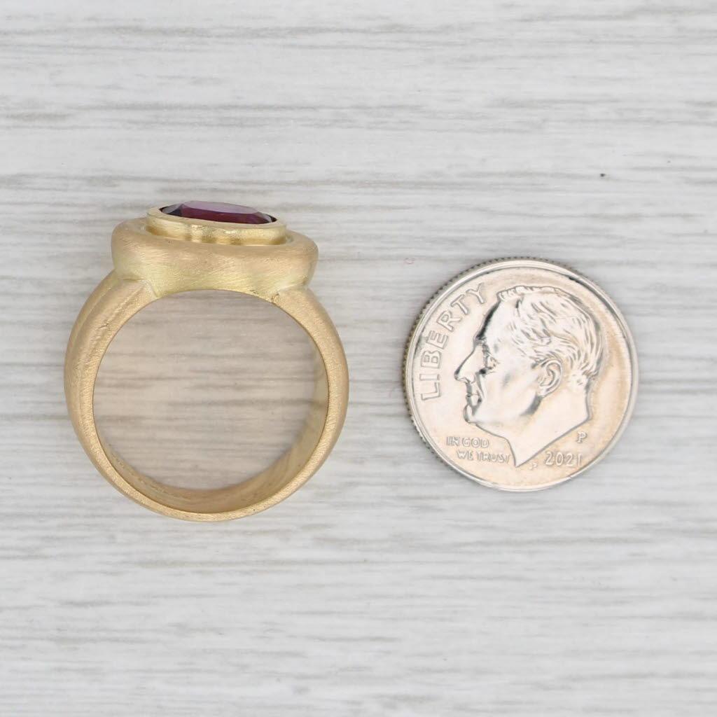 Anillo solitario de amatista ovalada de 1,50 ct Oro amarillo cepillado de 18 quilates Talla Ming 6,25 en venta 3