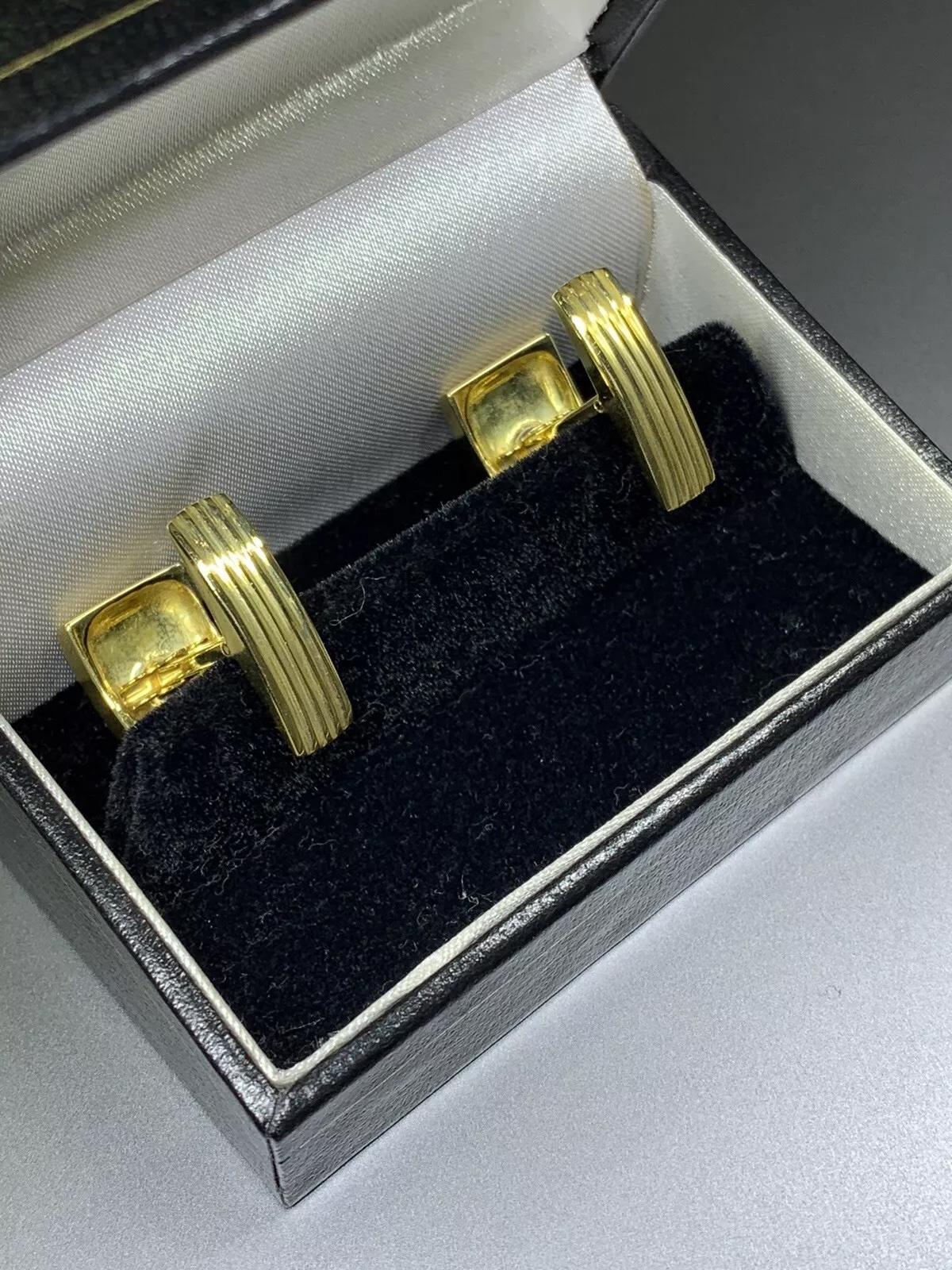 1.50ct Pink andn blue sapphire 18ct yellow gold cufflinks For Sale 2