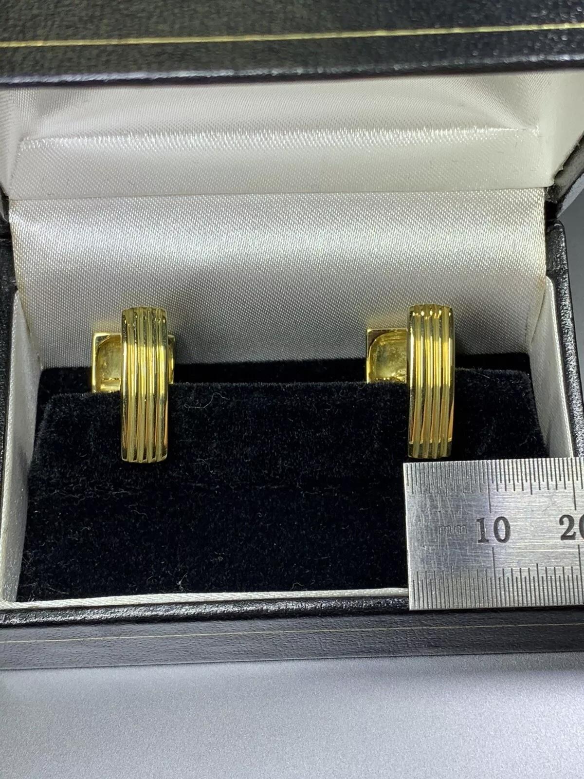 1.50ct Pink andn blue sapphire 18ct yellow gold cufflinks For Sale 3