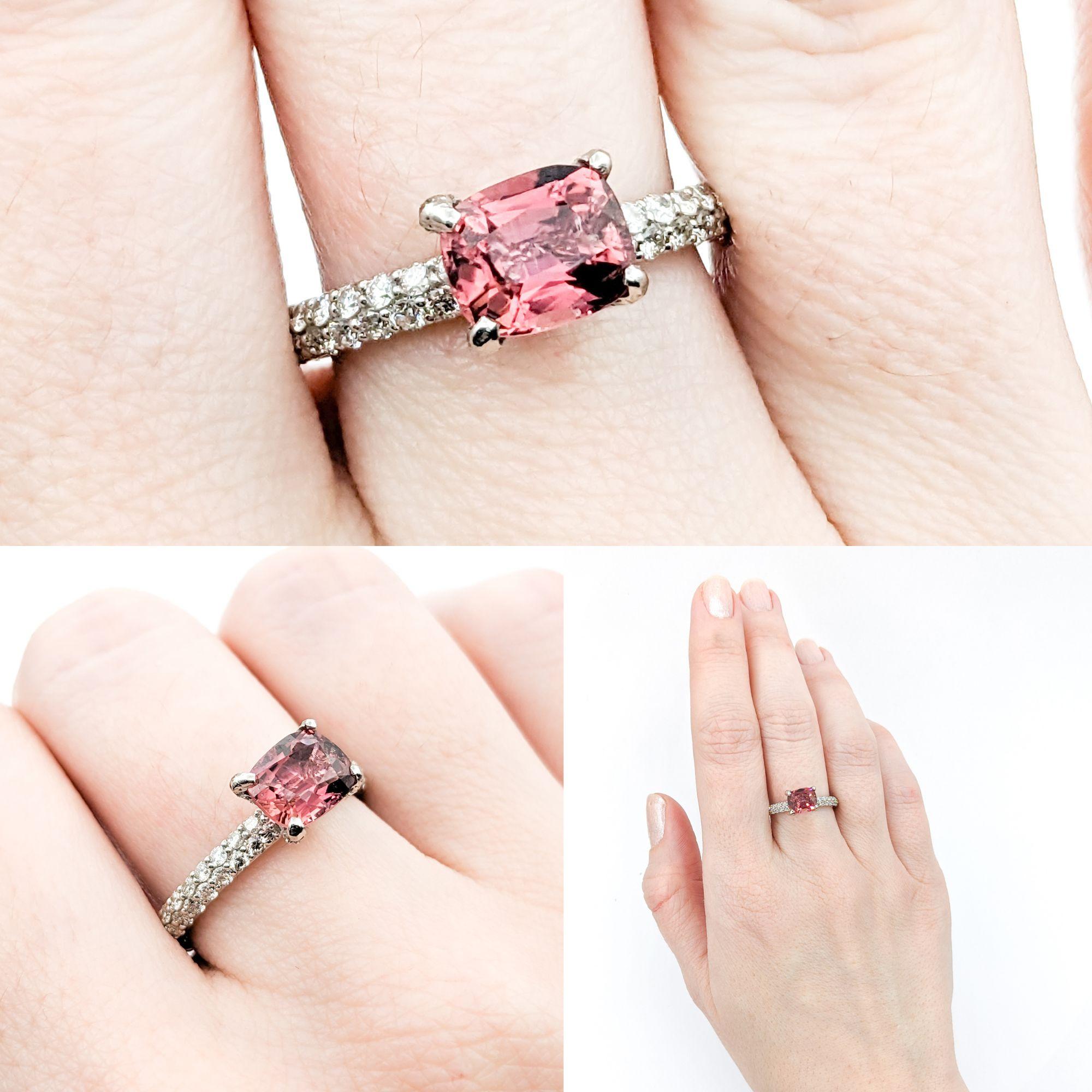 1.50ct Pink Tourmaline & Diamond Ring In Platinum In Excellent Condition For Sale In Bloomington, MN