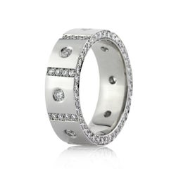 Fascia per l'eternità con diamanti a taglio brillante rotondo da 1.50 ct.