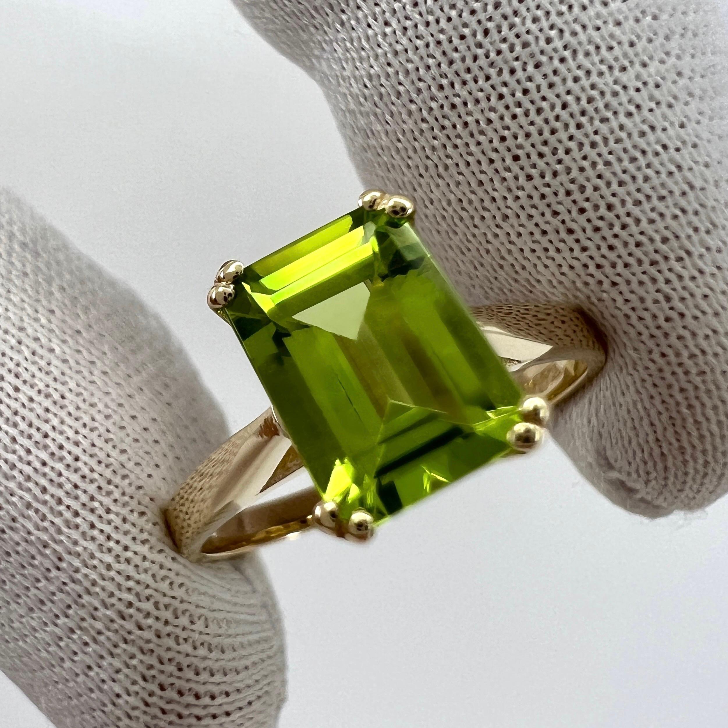 Emerald Cut 1.50ct Vivid Green Peridot Emerald Octagonal Cut 9k Yellow Gold Solitaire Ring For Sale