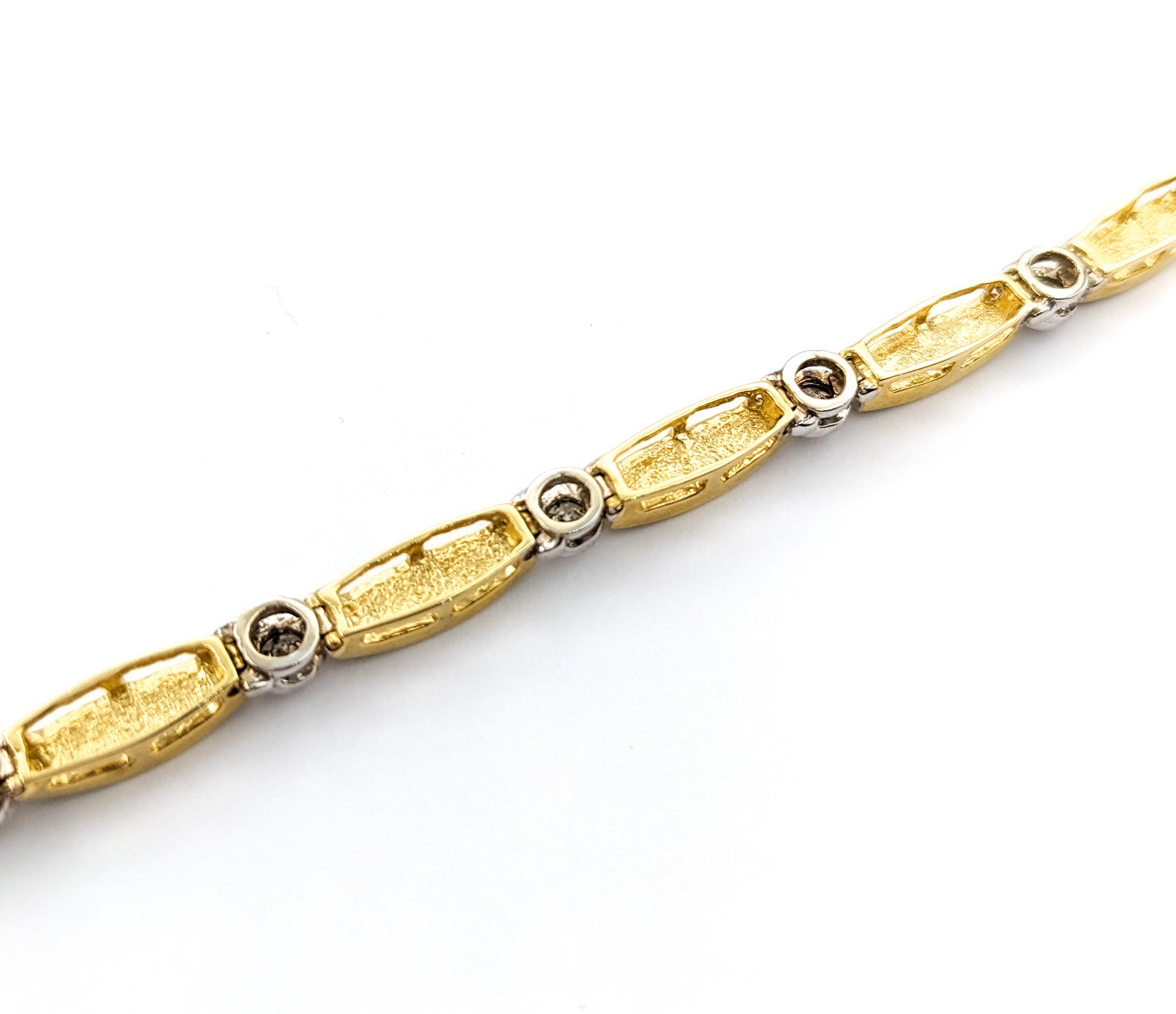 Round Cut 1.50ctw Diamond & Onyx Yellow Gold Tennis Bracelet For Sale