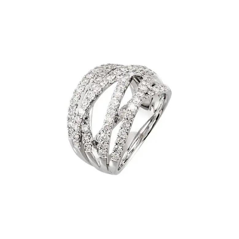 Ring Gewicht: 10,65 Gramm
Schulterbreite: 5,8 mm
Ringgröße: 7 in U.S.
Breite der Schaftbasis: 3,9 mm
Dicke der Schaftbasis: 1,45 mm
Abmessungen oben: 14,8 mm

Stein-Typ: Natürliche Diamanten
Diamant-Schliff: Rund
Diamant-Farbe: H-I
Diamant Reinheit:
