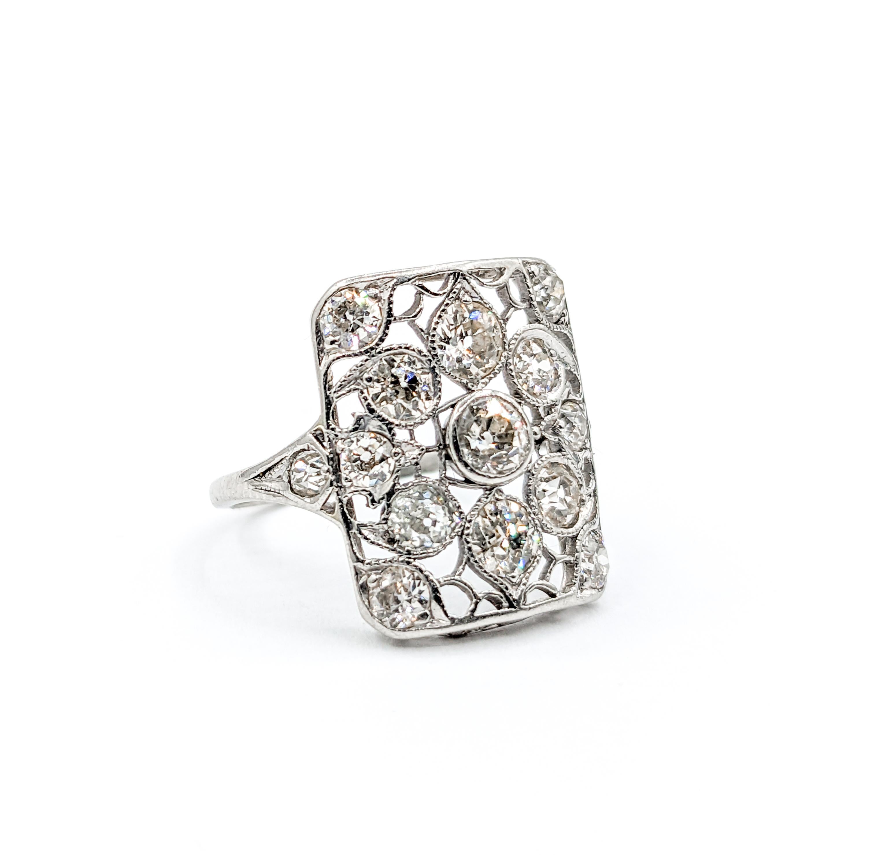 1,50 Karat Platinring mit Diamant im Altminenschliff im Zustand „Hervorragend“ in Bloomington, MN