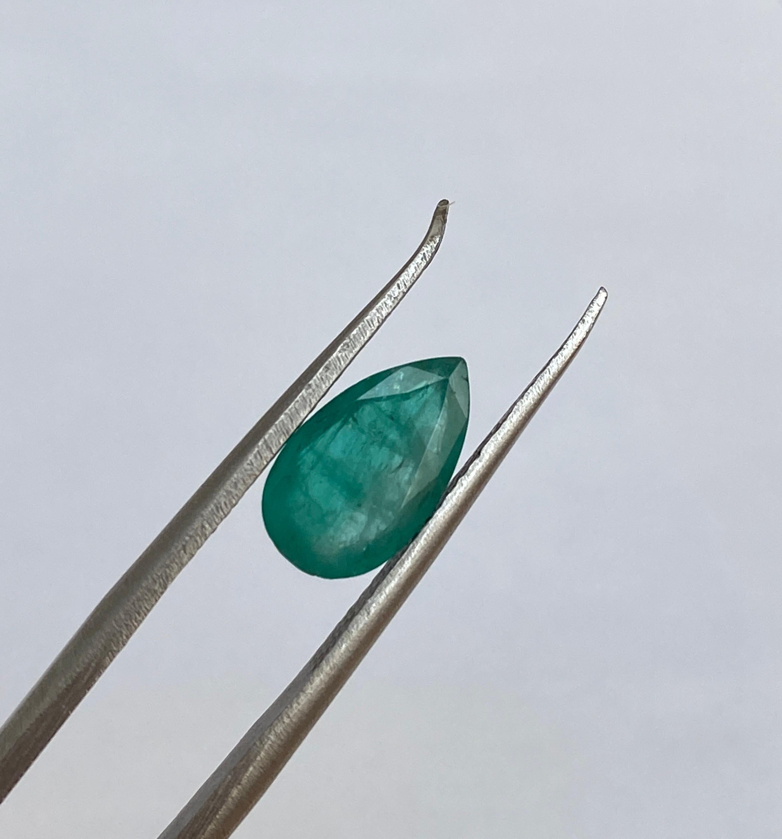 1.51 Carat Natural Loose Emerald Stone Pear Mixed Cut Gemstone For Sale 2