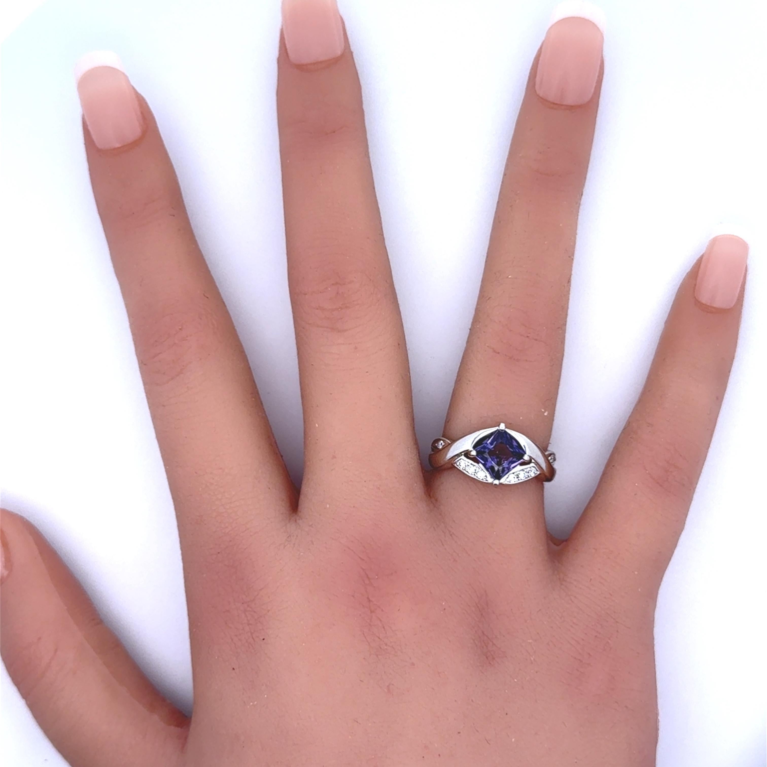 De las mujeres Anillo de platino con diamante zafiro púrpura sin calor de 1,51 quilates, certificado GIA en venta