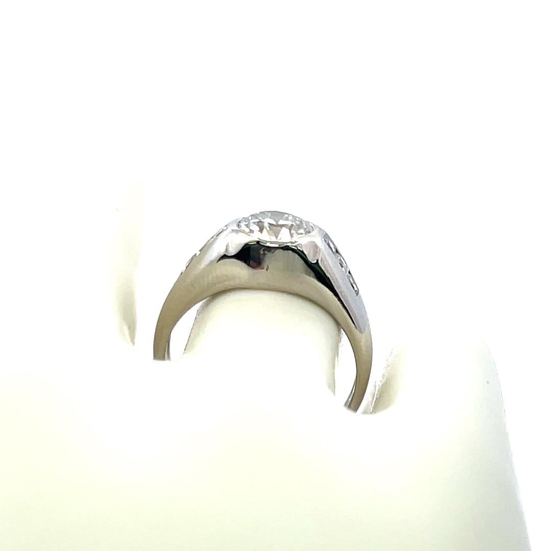 Bague de fiançailles en platine avec diamant taille européenne ancienne de 1,51 carat G I1 et autres tailles en vente 3