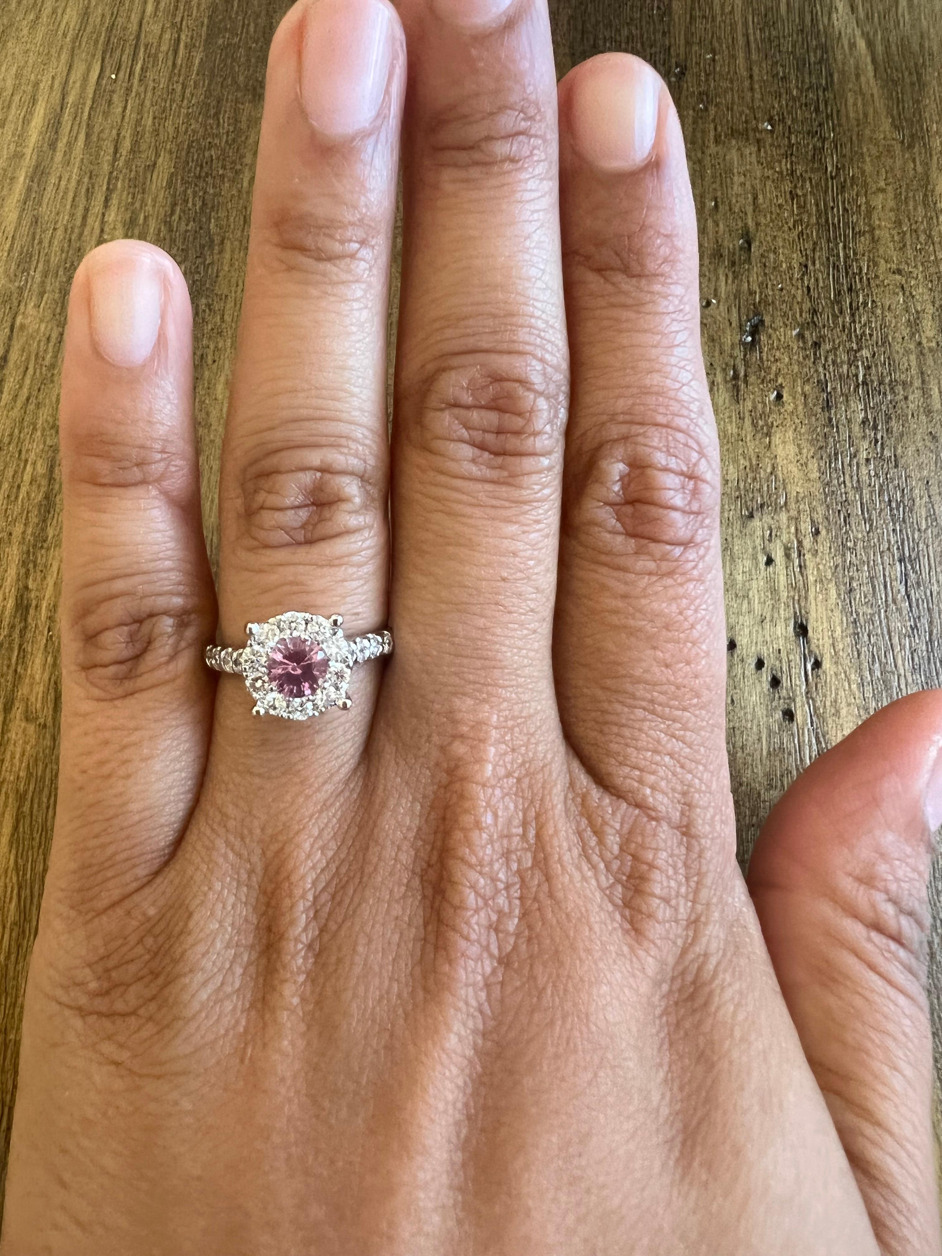 1.51 Carat Pink Sapphire Diamond 14 Karat White Gold Engagement Ring In New Condition For Sale In Los Angeles, CA