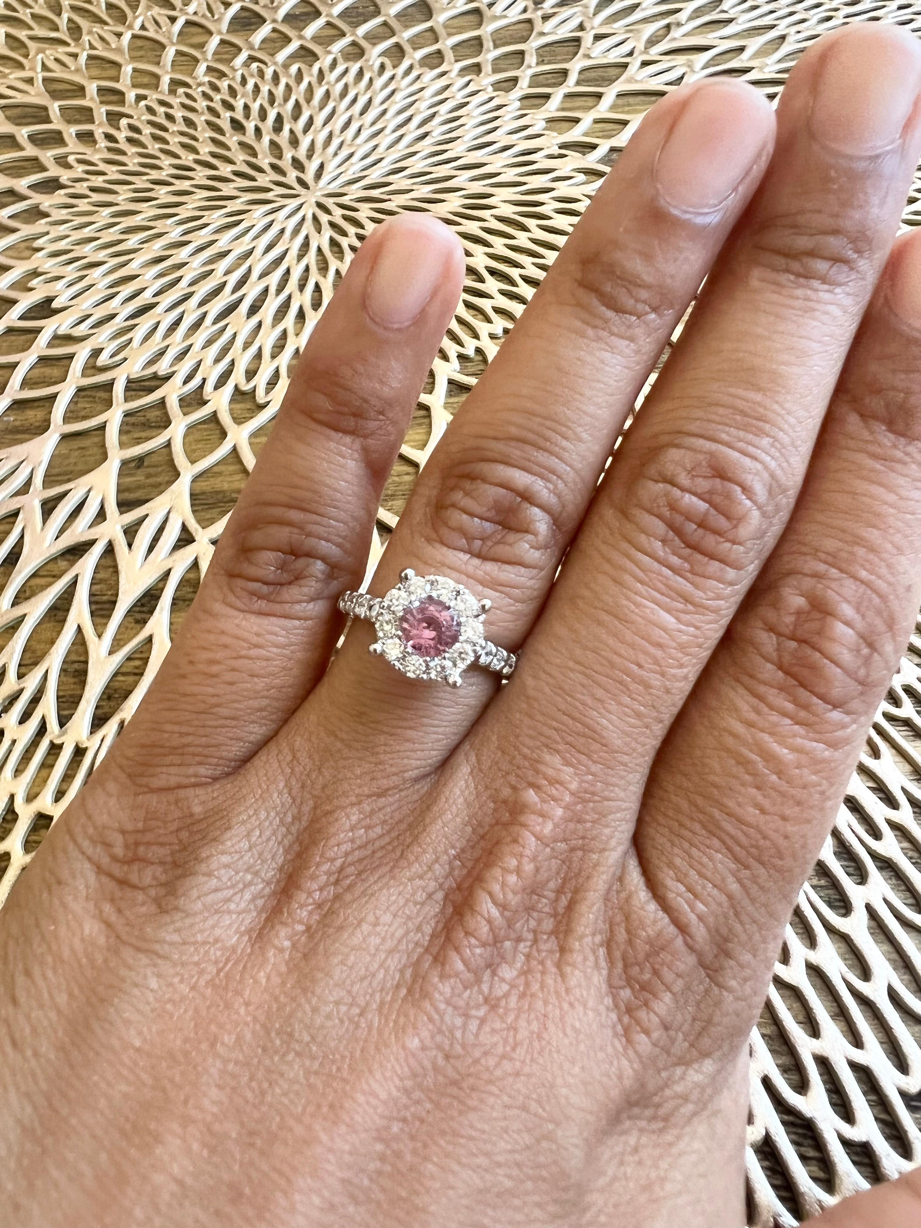 Women's 1.51 Carat Pink Sapphire Diamond 14 Karat White Gold Engagement Ring For Sale