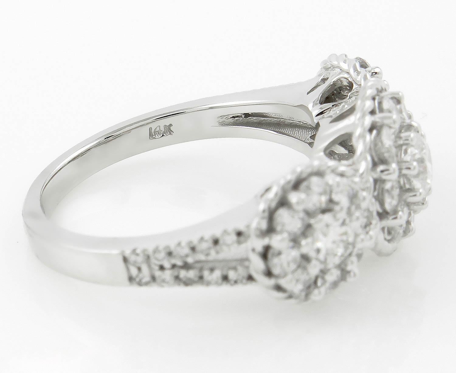 1.51 Carat Round Diamond 3-Stone Cluster Engagement Wedding White Gold Ring In Good Condition For Sale In New York, NY