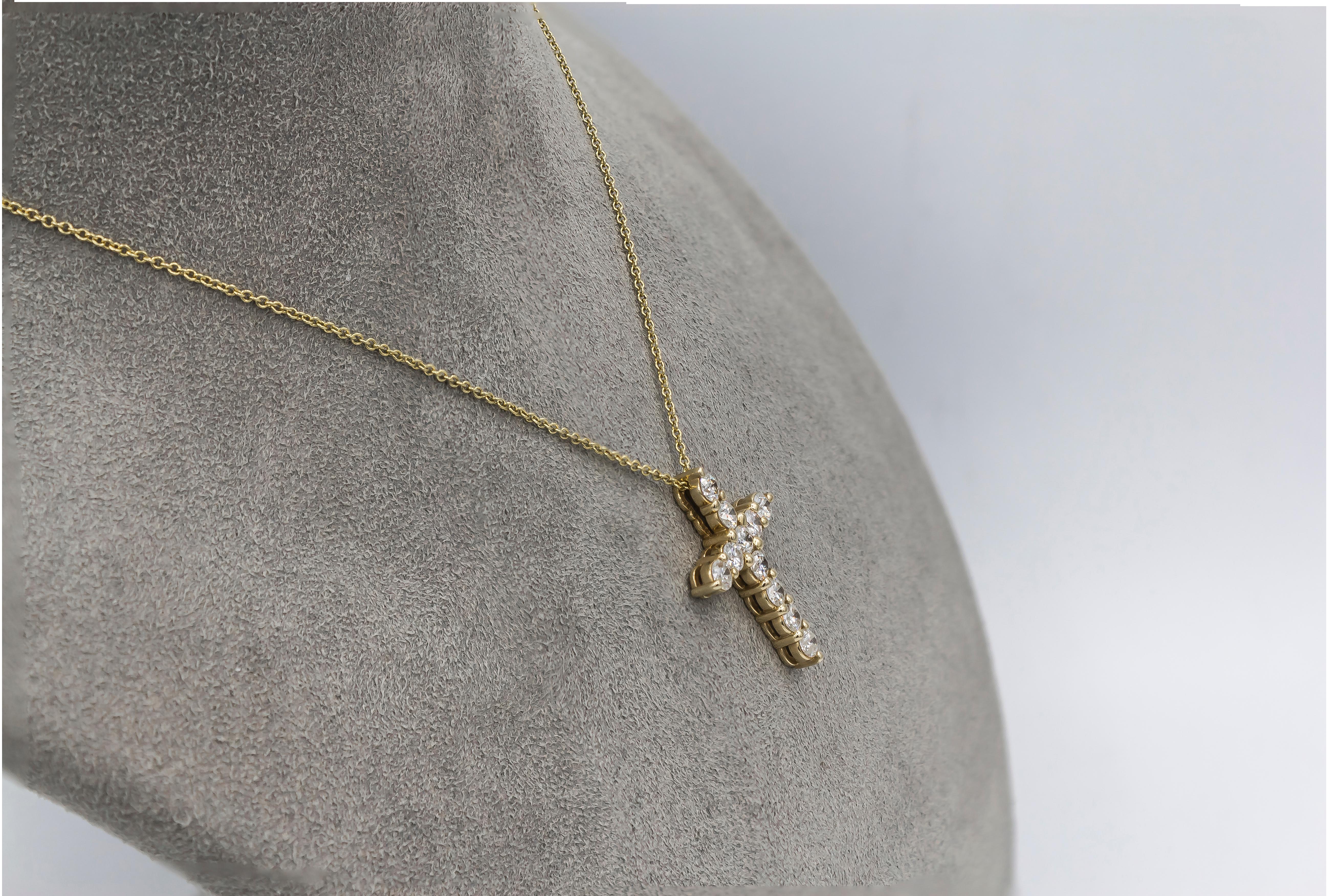 Round Cut 1.51 Carat Round Diamond Cross Pendant Necklace