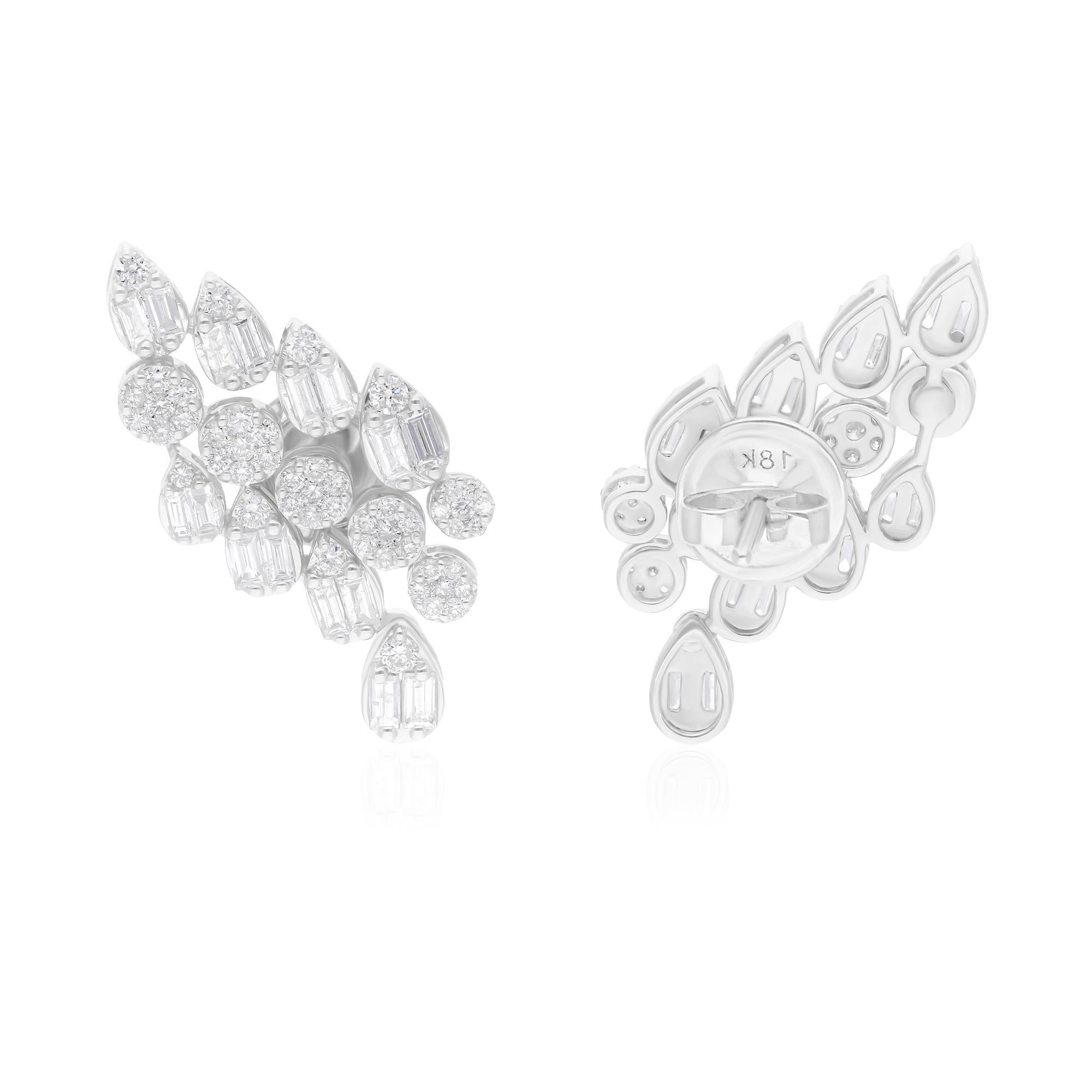 Suivez la vitrine de Spectrum Jewels pour découvrir la dernière collection et les pièces exclusives. Spectrum Jewels est fièrement classé parmi les meilleurs vendeurs sur 1stdibs avec des commentaires clients de 5 étoiles. Tous les articles
