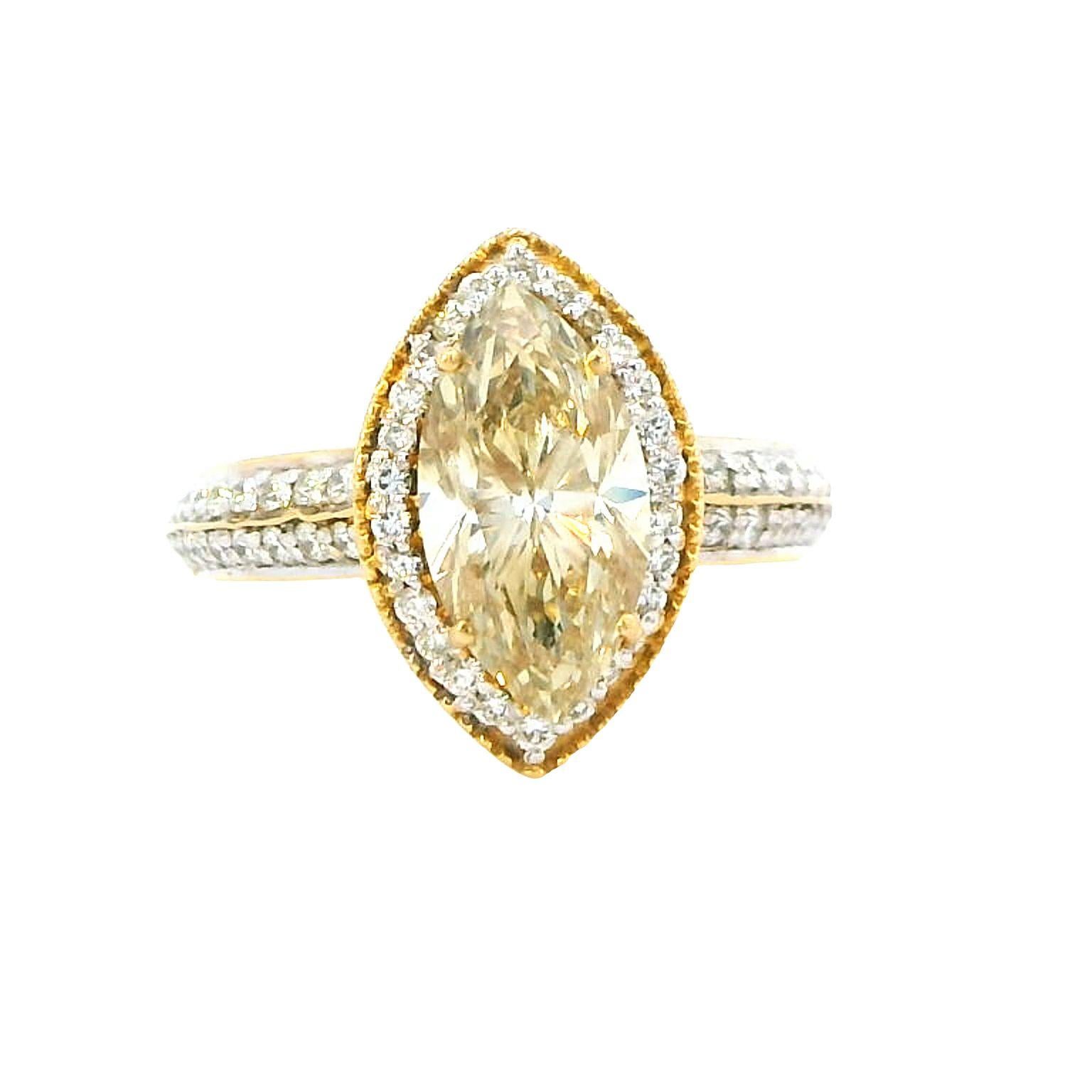 1.51 Carat Yellow Marquise 0.23 Carat Round Cut Diamond Ring 18K Gold In New Condition For Sale In New York, NY