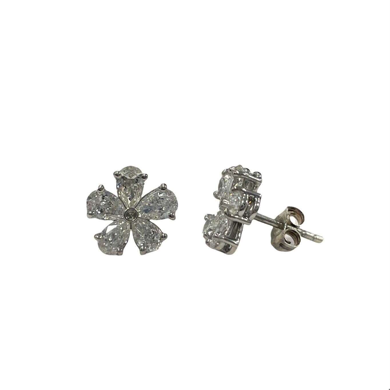 Pear Cut 1.51 ct Pear Shape Diamond Earrings For Sale